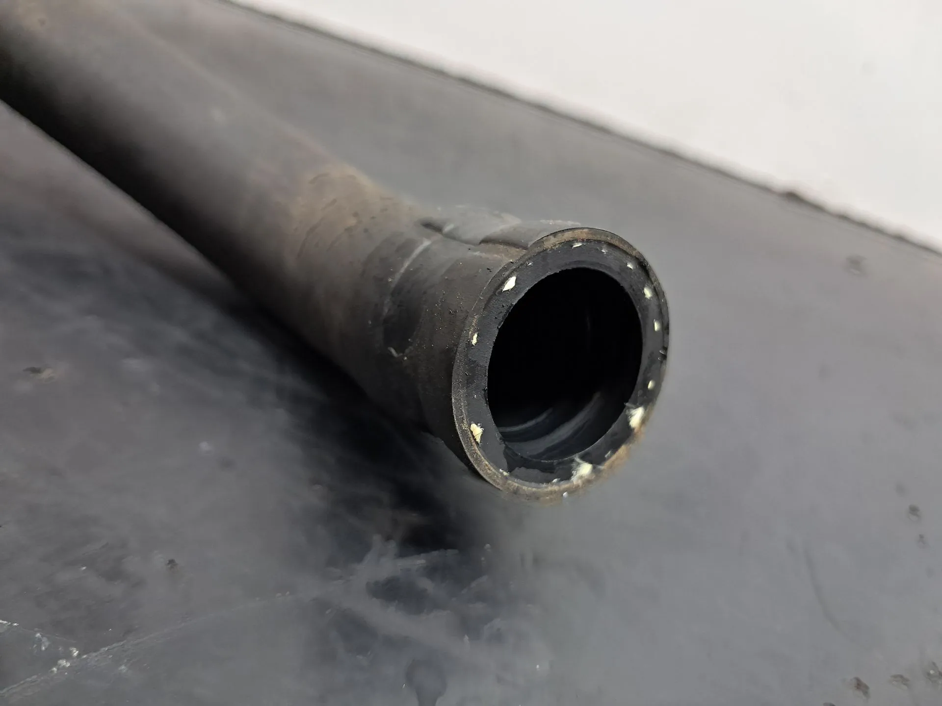 Tuyau/ Durite d'eau BMW X5 (F15, F85) Imagem-2