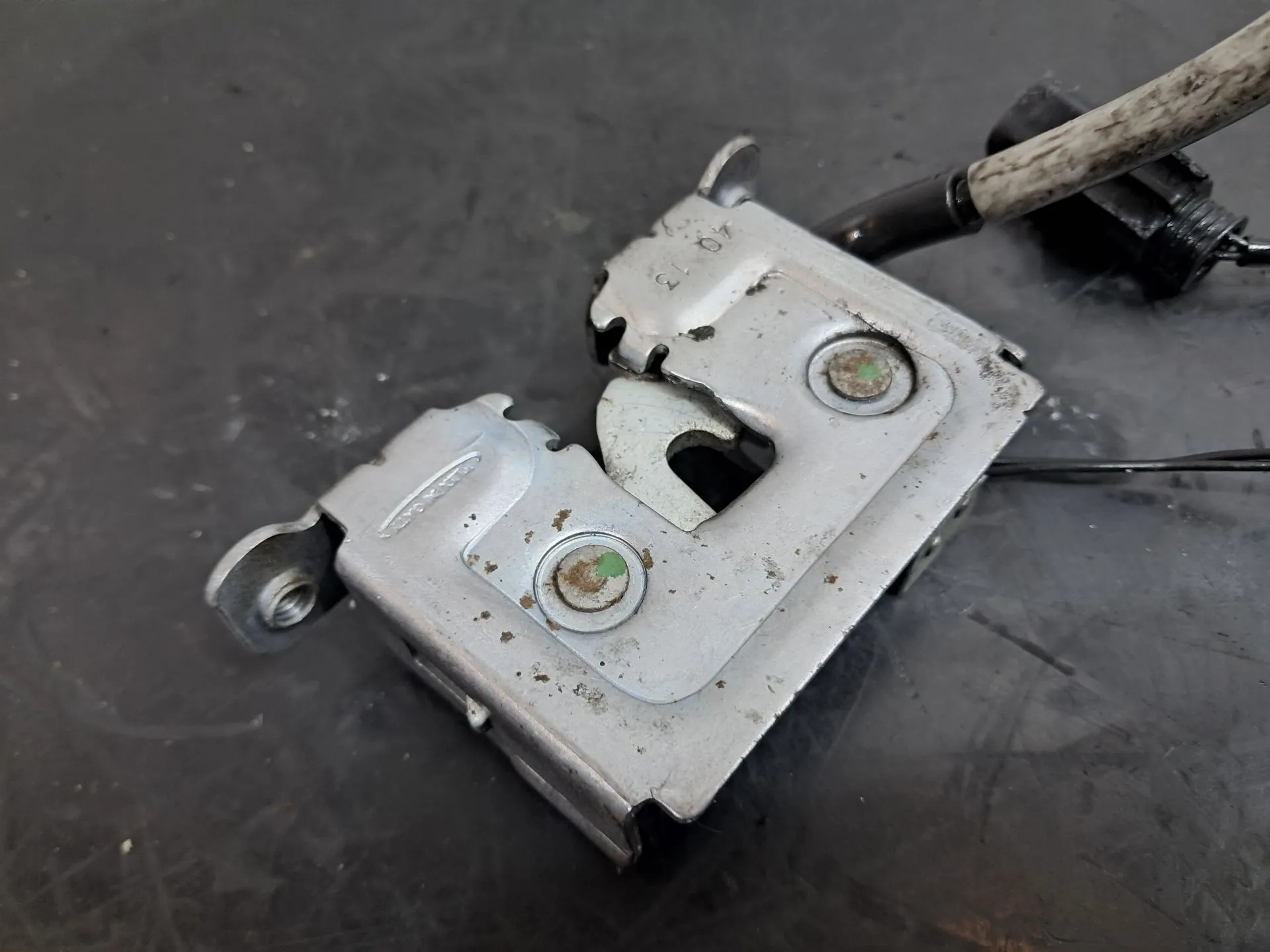 Serrure Capot BMW X5 (F15, F85) Imagem-1