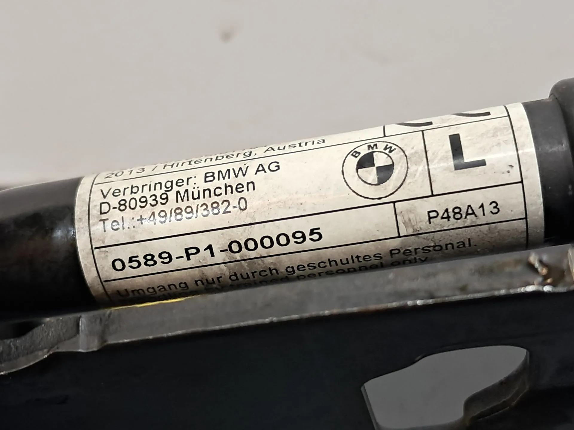 Sensor / atuador de proteção de peões BMW X5 (F15, F85) Imagem-1