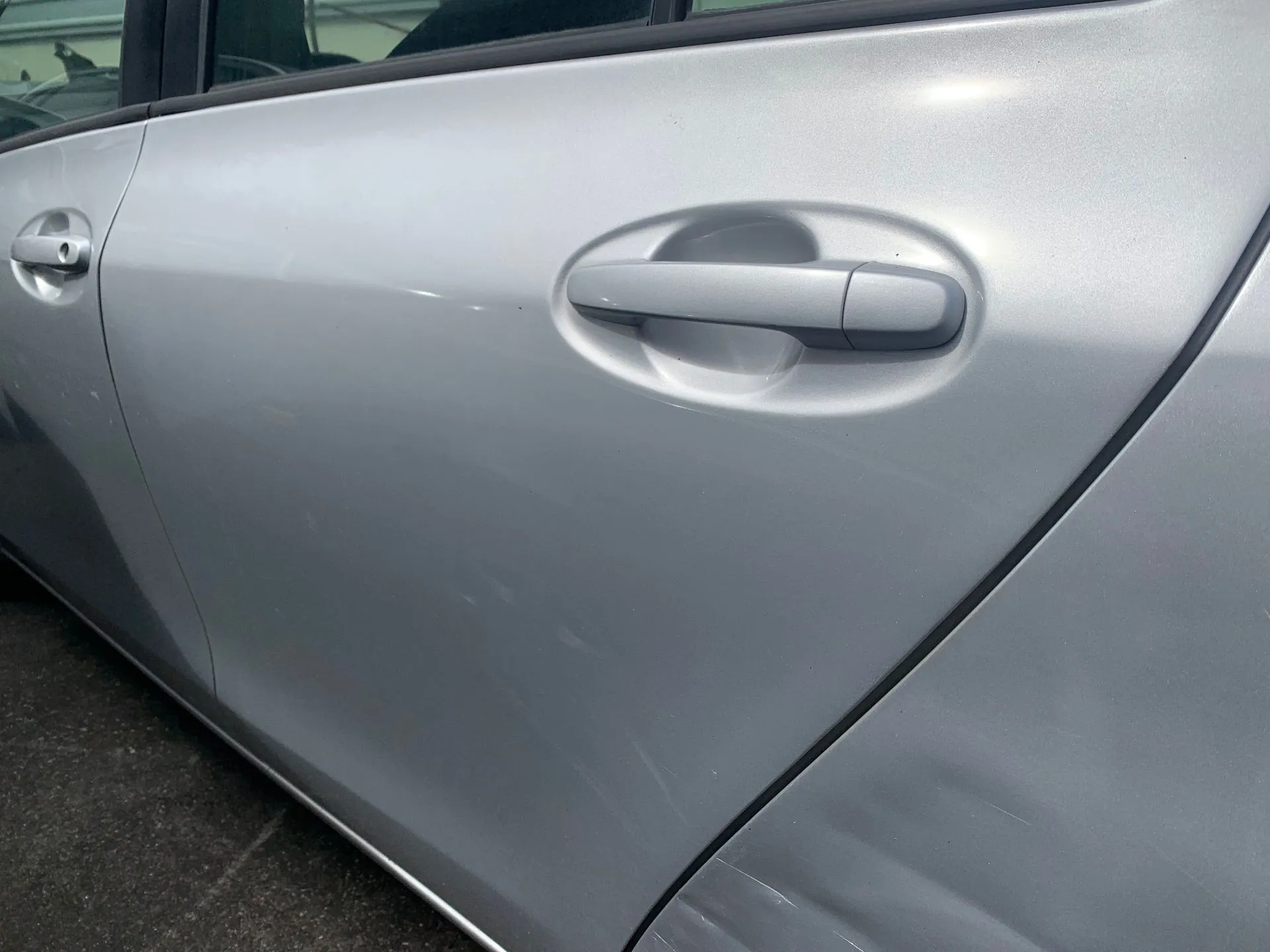 Left rear door TOYOTA Yaris (_P9_) Imagem-1