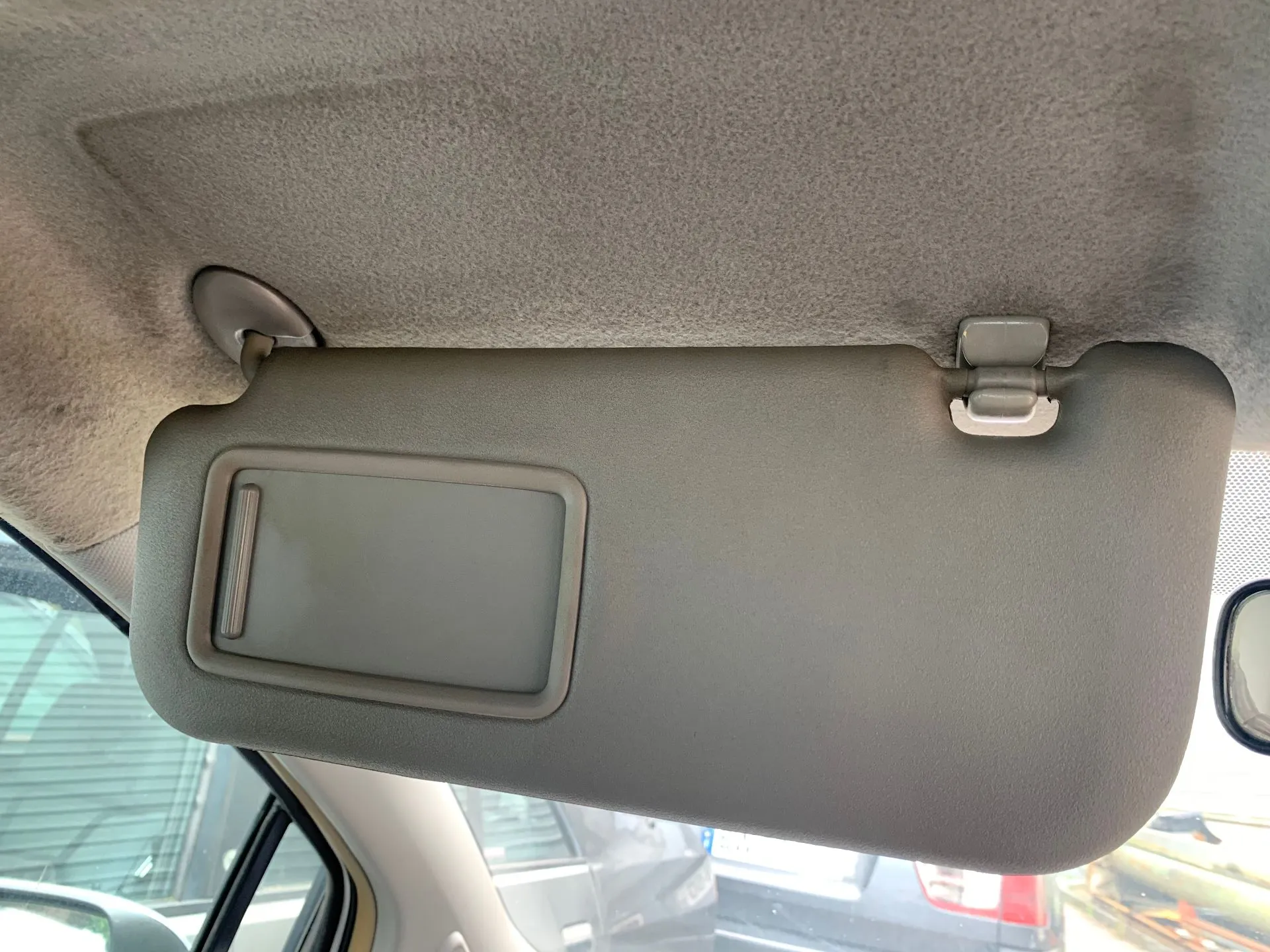 Left Sun Visor TOYOTA Yaris (_P9_) Imagem-1