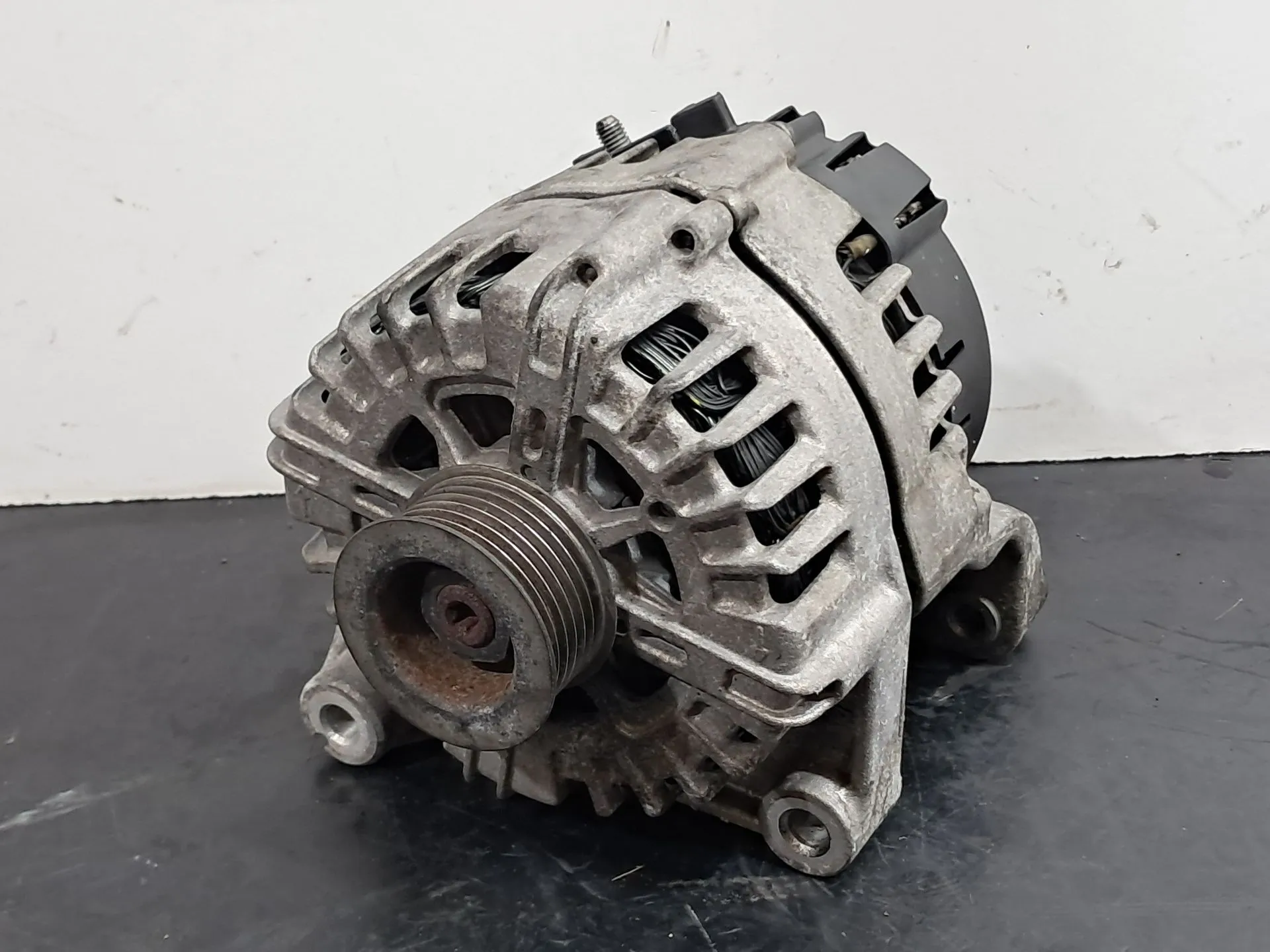 Alternador BMW X5 (F15, F85)