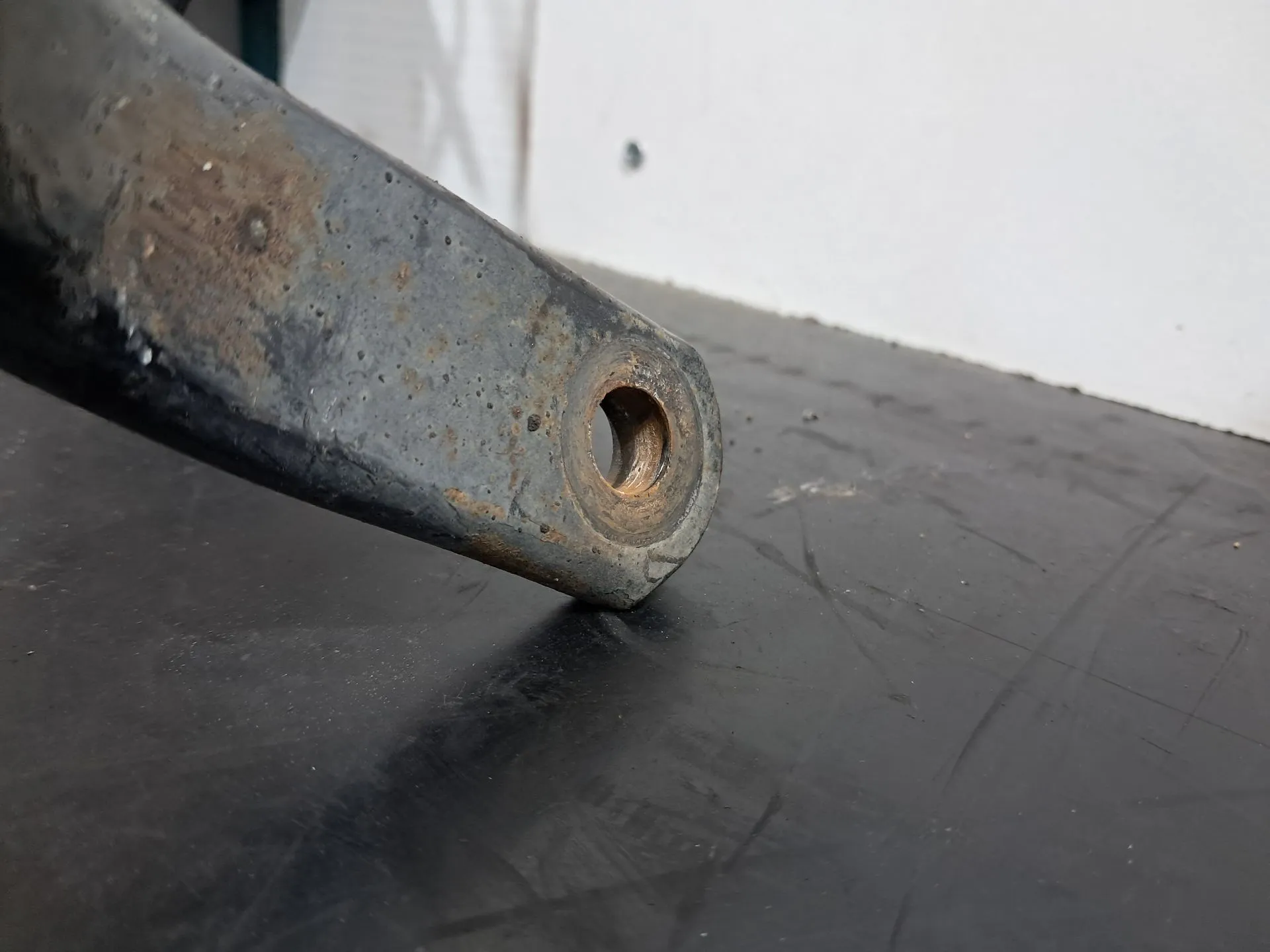 Barre Stabilisateur / de torsion BMW X5 (F15, F85) Imagem-1