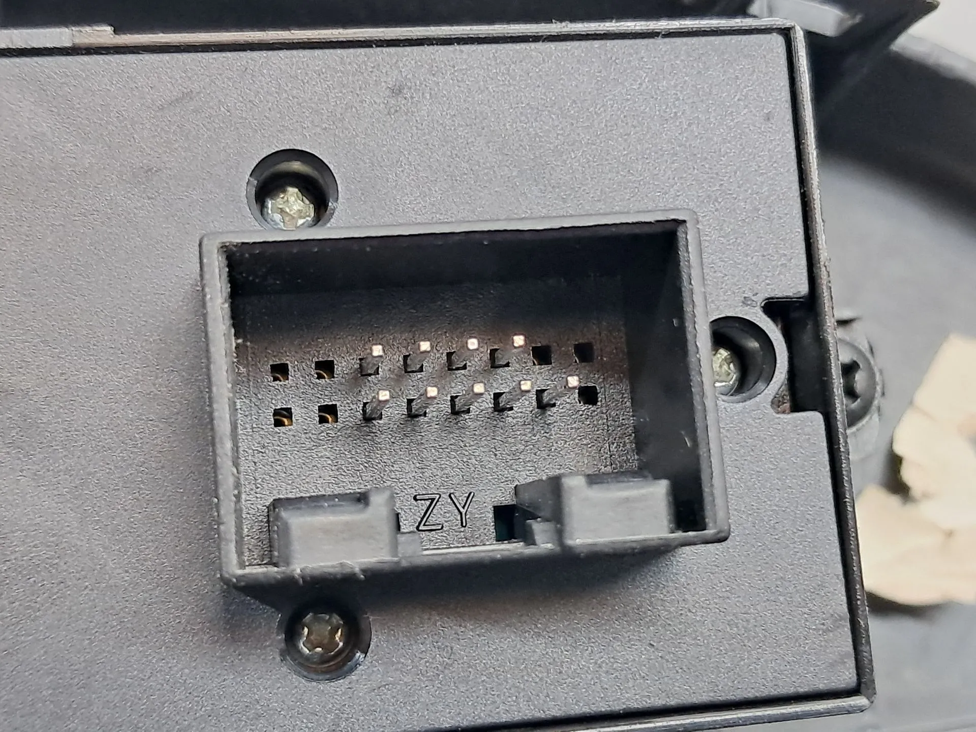 Left Front window control SKODA Fabia I Break (6Y5) Imagem-4