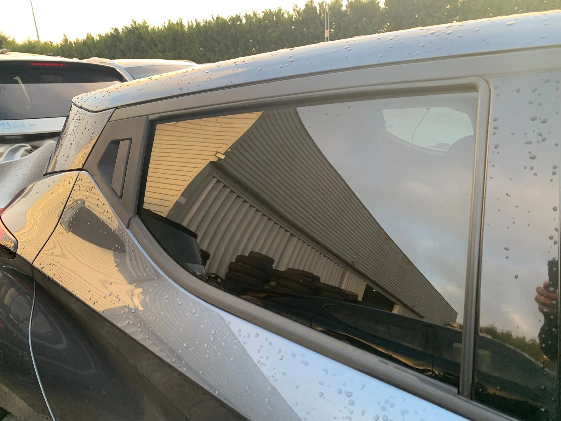 Right rear door glass NISSAN Micra V (K14)