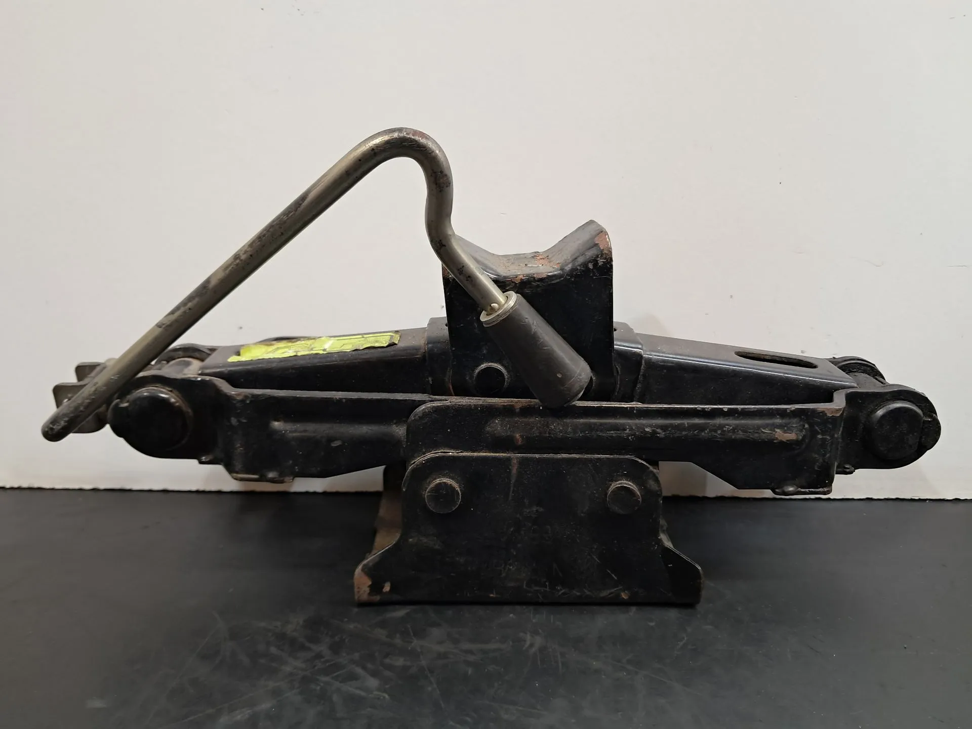 Macaco PEUGEOT 106 II (1A_, 1C_) Imagem-1