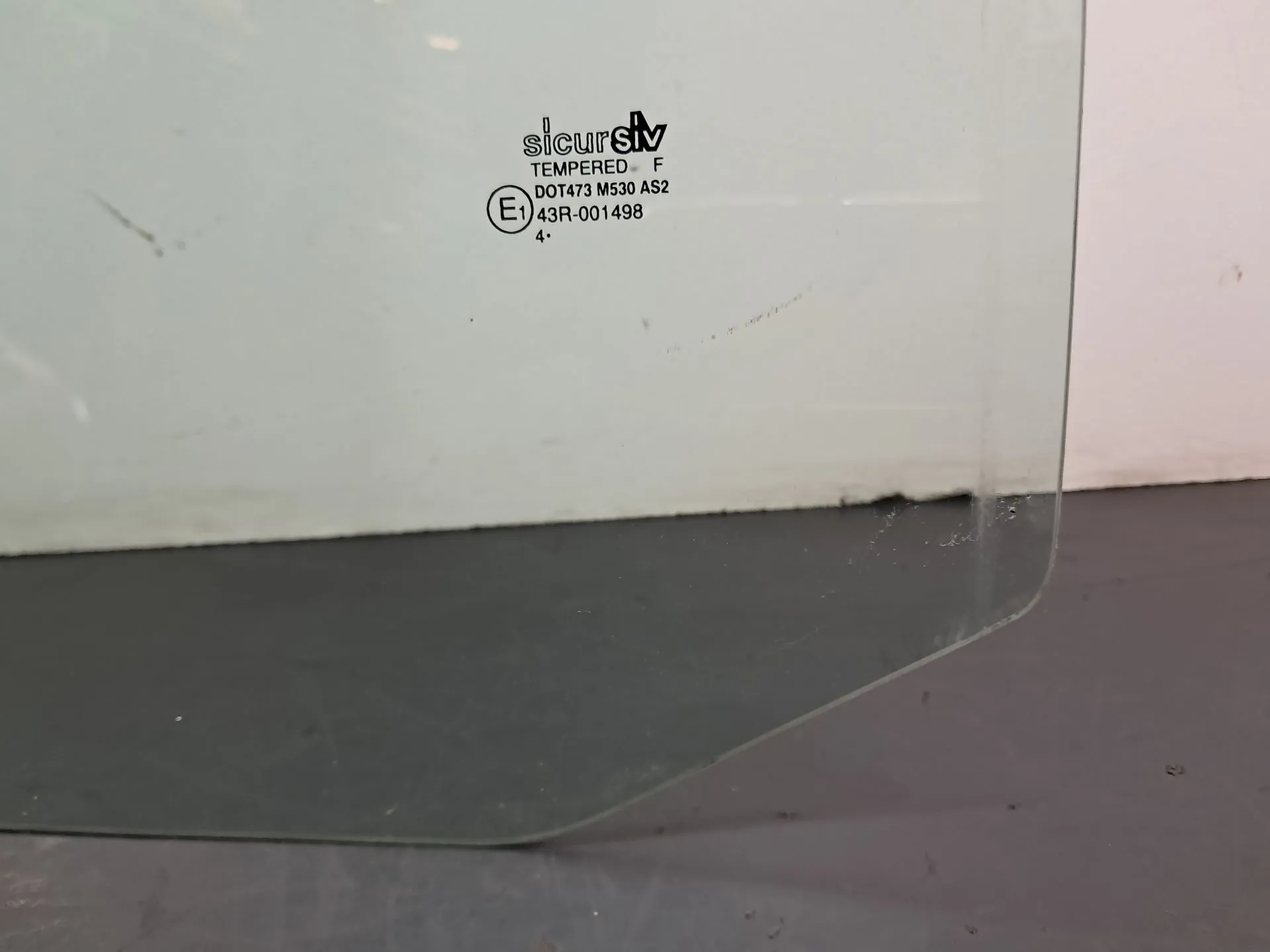 Vetro porta anteriore sinistra PEUGEOT Boxer (230L) Imagem-1