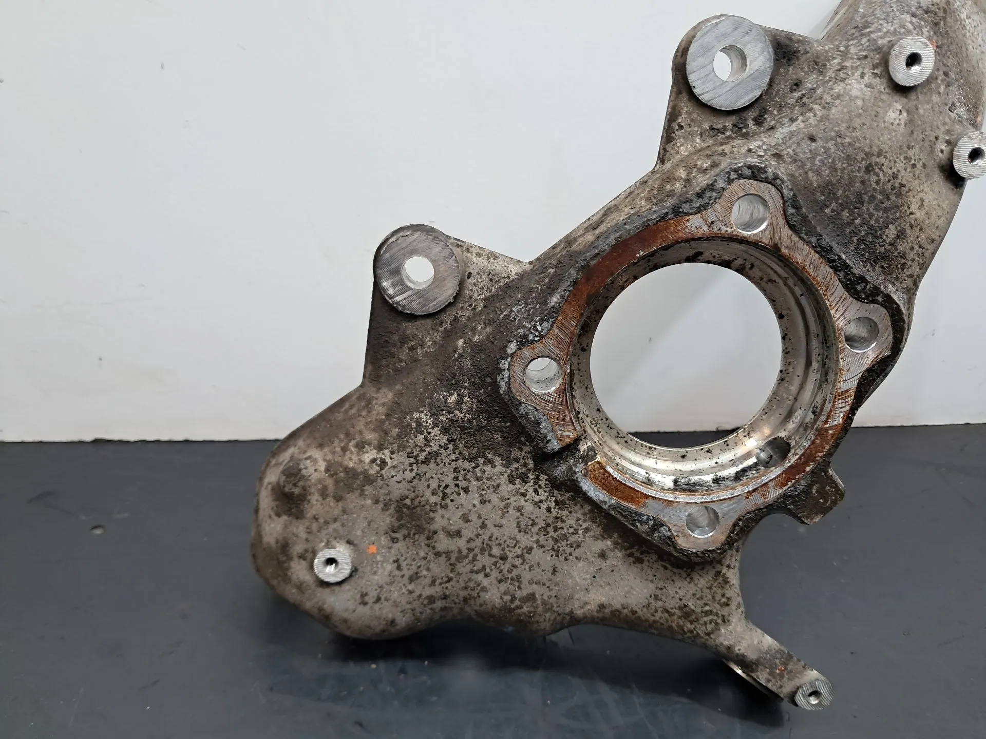 Fusée avant Droite BMW X5 (F15, F85) Imagem-1