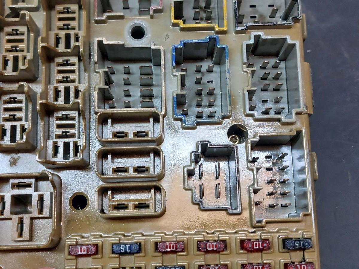 Caixa fusíveis / SAM / BSI JEEP Grand Cherokee I (ZJ) Imagem-9