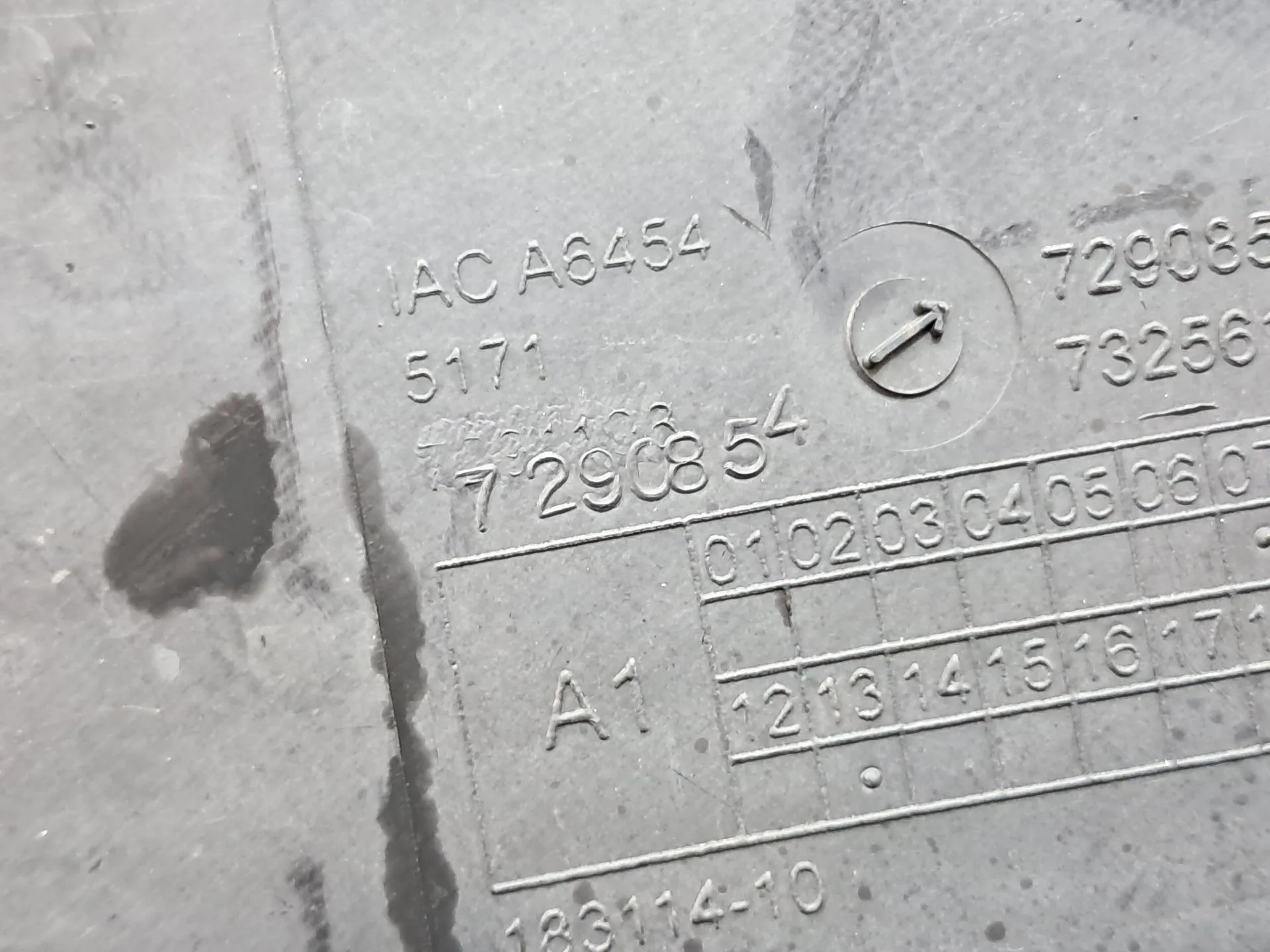 Passage de roue AV DR BMW X5 (F15, F85) Imagem-3