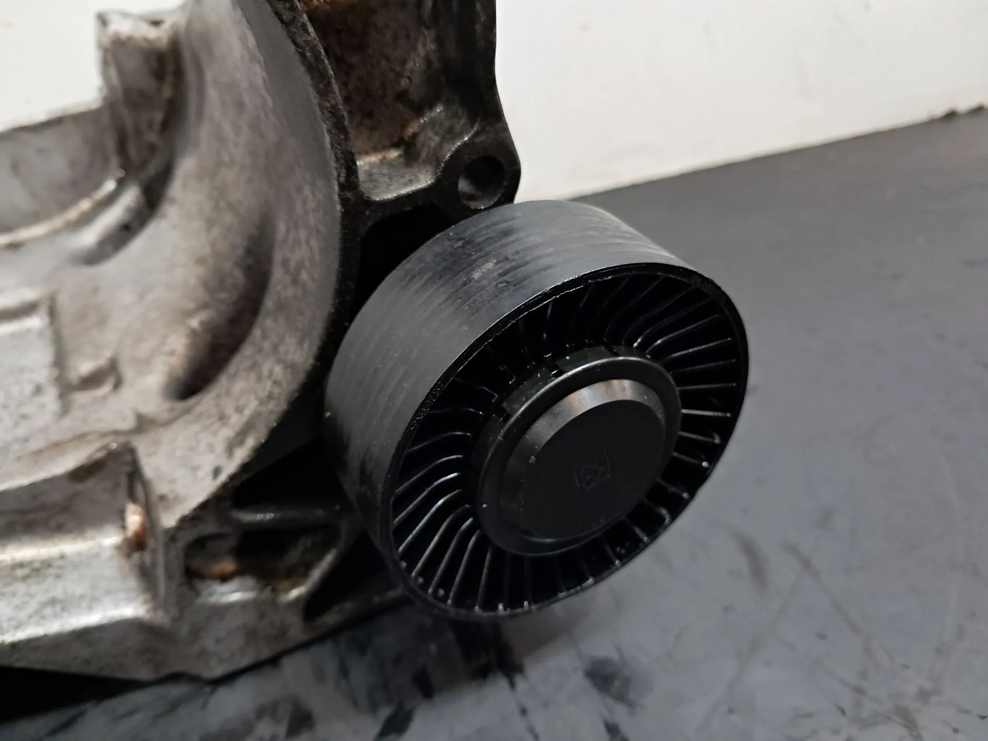 Suporte do alternador BMW 3 (E90) Imagem-2