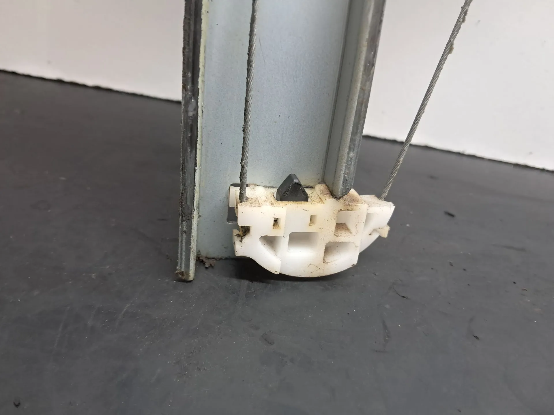 Right front window regulator NISSAN Micra V (K14) Imagem-7