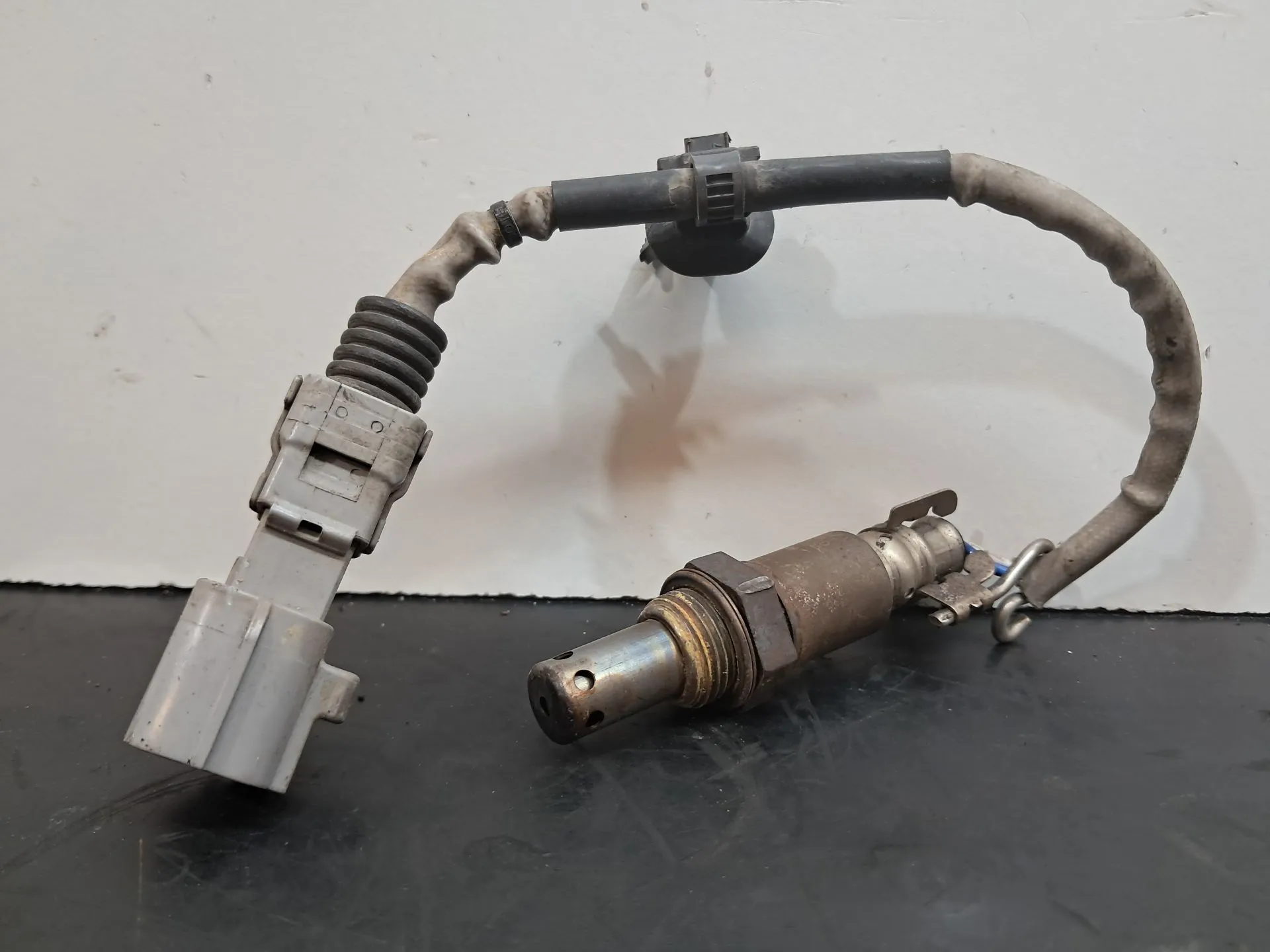 Lambda sensor TOYOTA Avensis Sedan (_T27_)