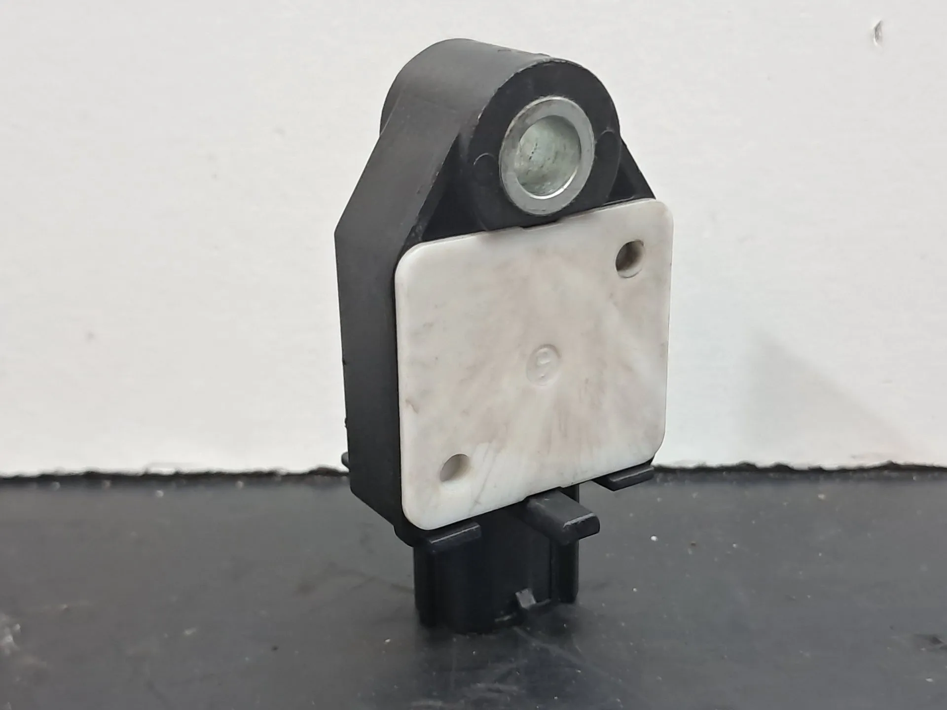 Sensor airbag Delantero Derecho TOYOTA Avensis Sedan (_T27_) Imagem-2