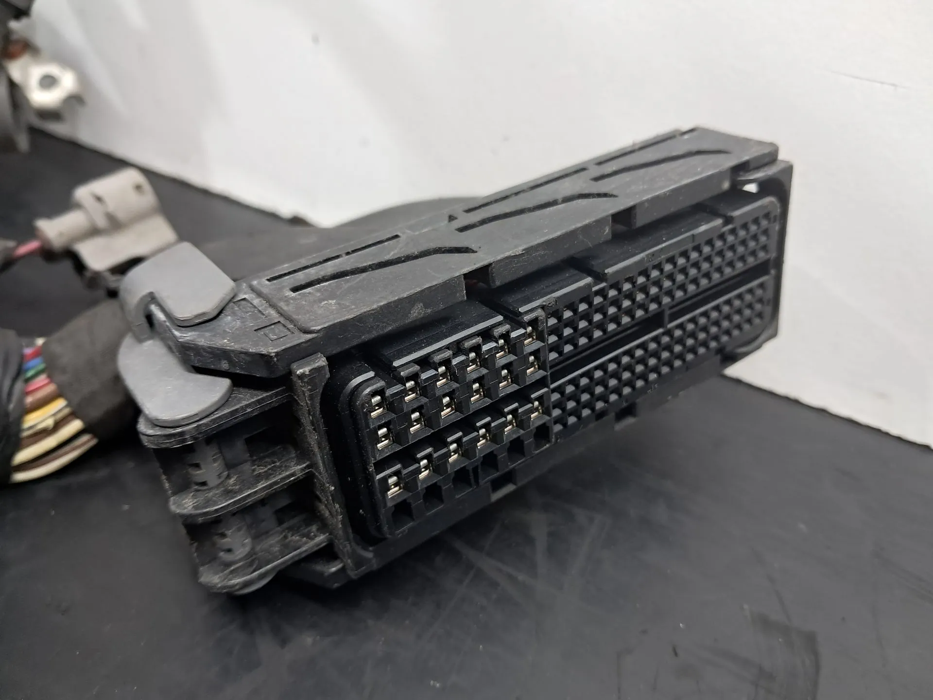 Instalación eléctrica del motor / cableado motor TOYOTA Avensis Sedan (_T27_) Imagem-2