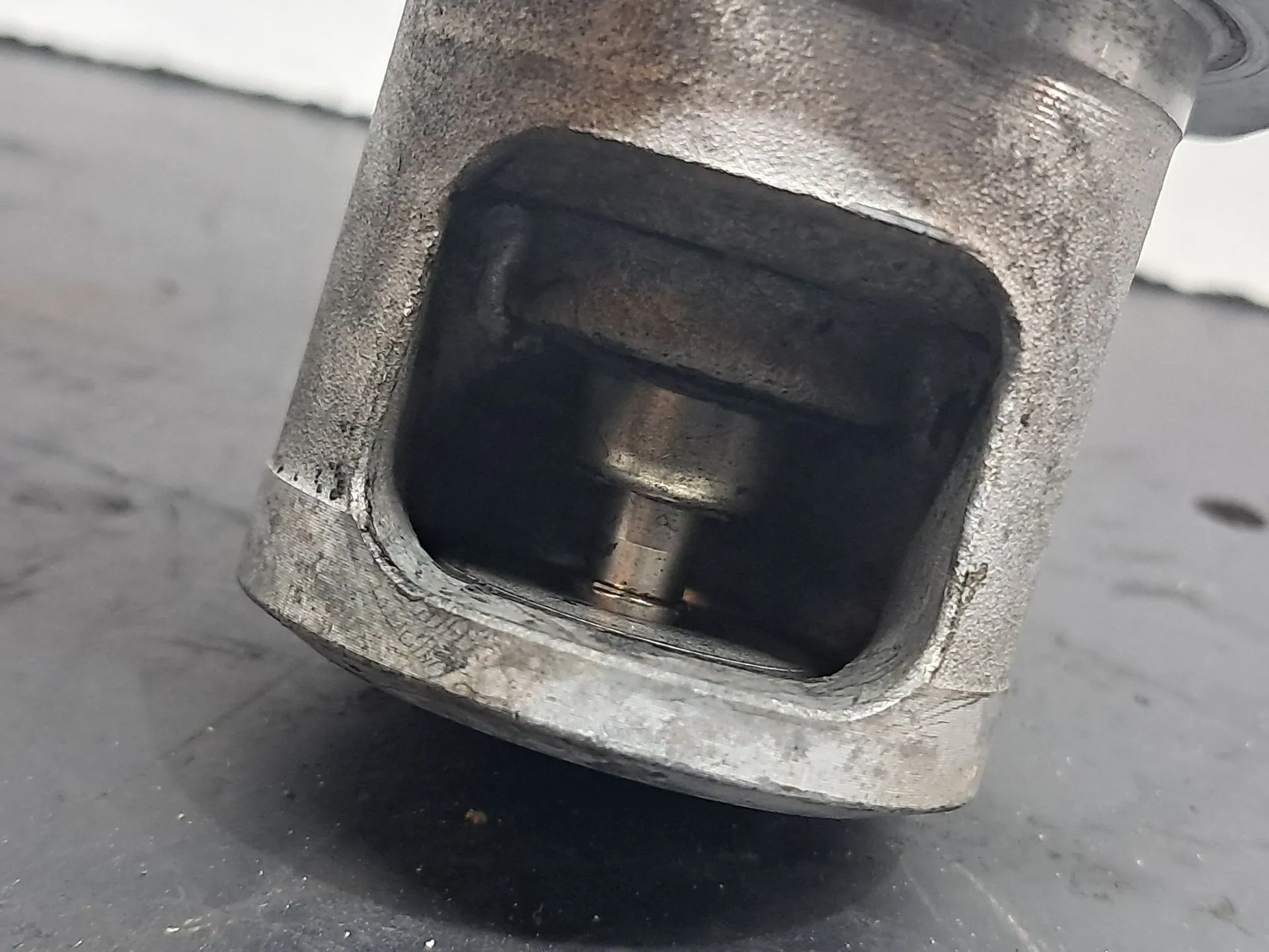 Válvula EGR ALFA ROMEO Giulietta (940_) Imagem-1