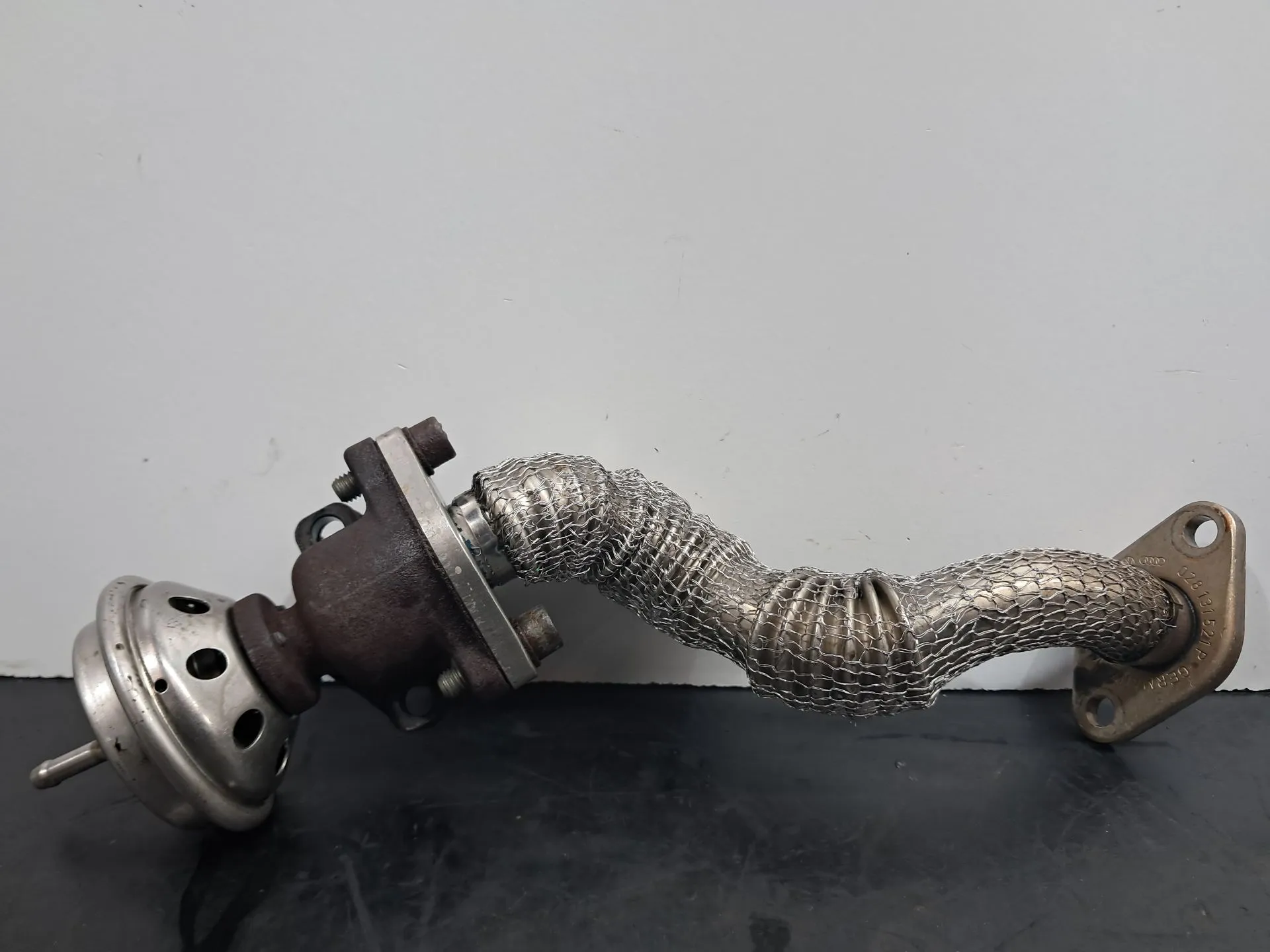 EGR valve AUDI A4 Avant (8D5, B5)