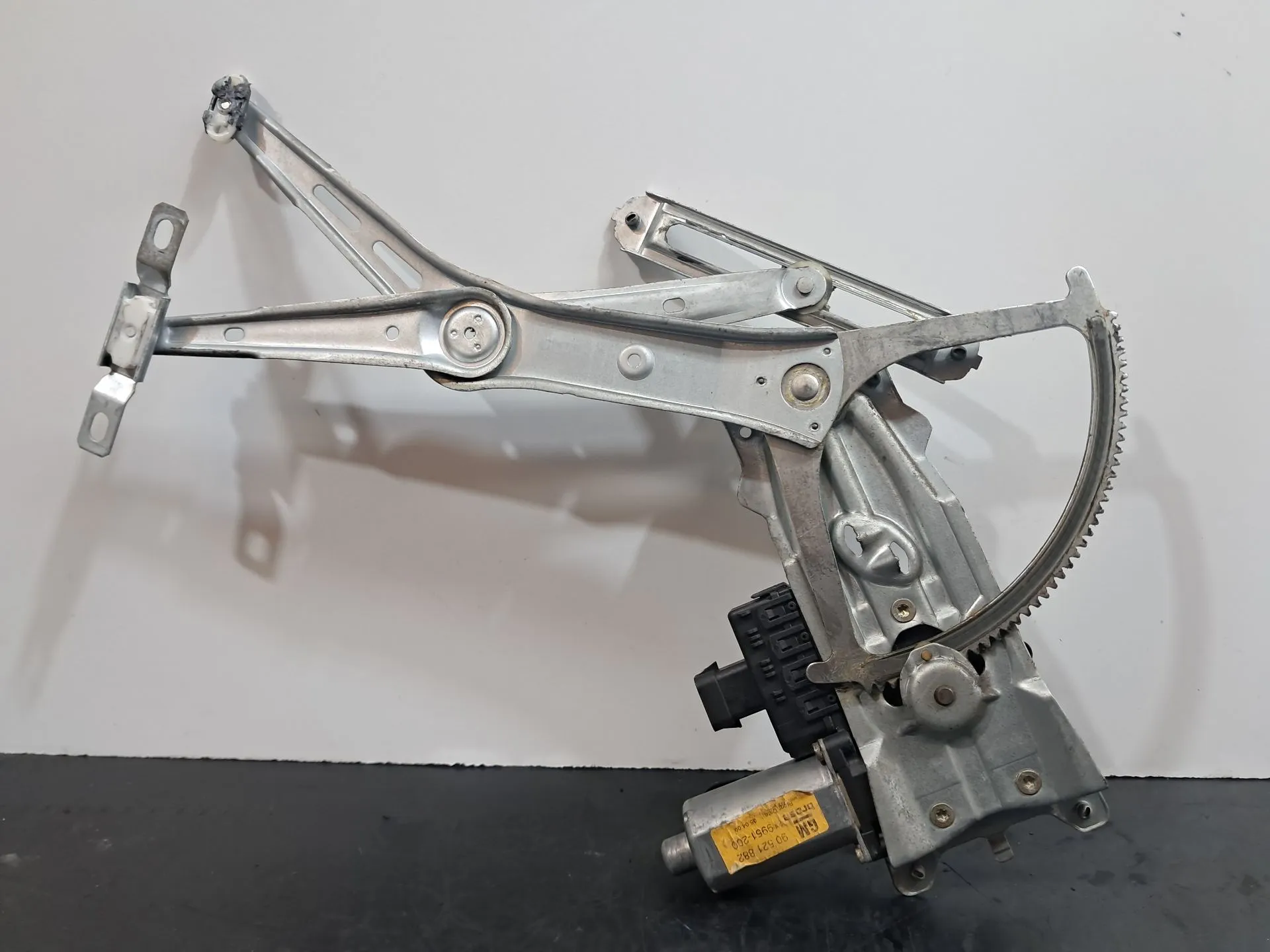 Elevalunas delantero derecho OPEL Astra G Caravan (F35_) Imagem-2