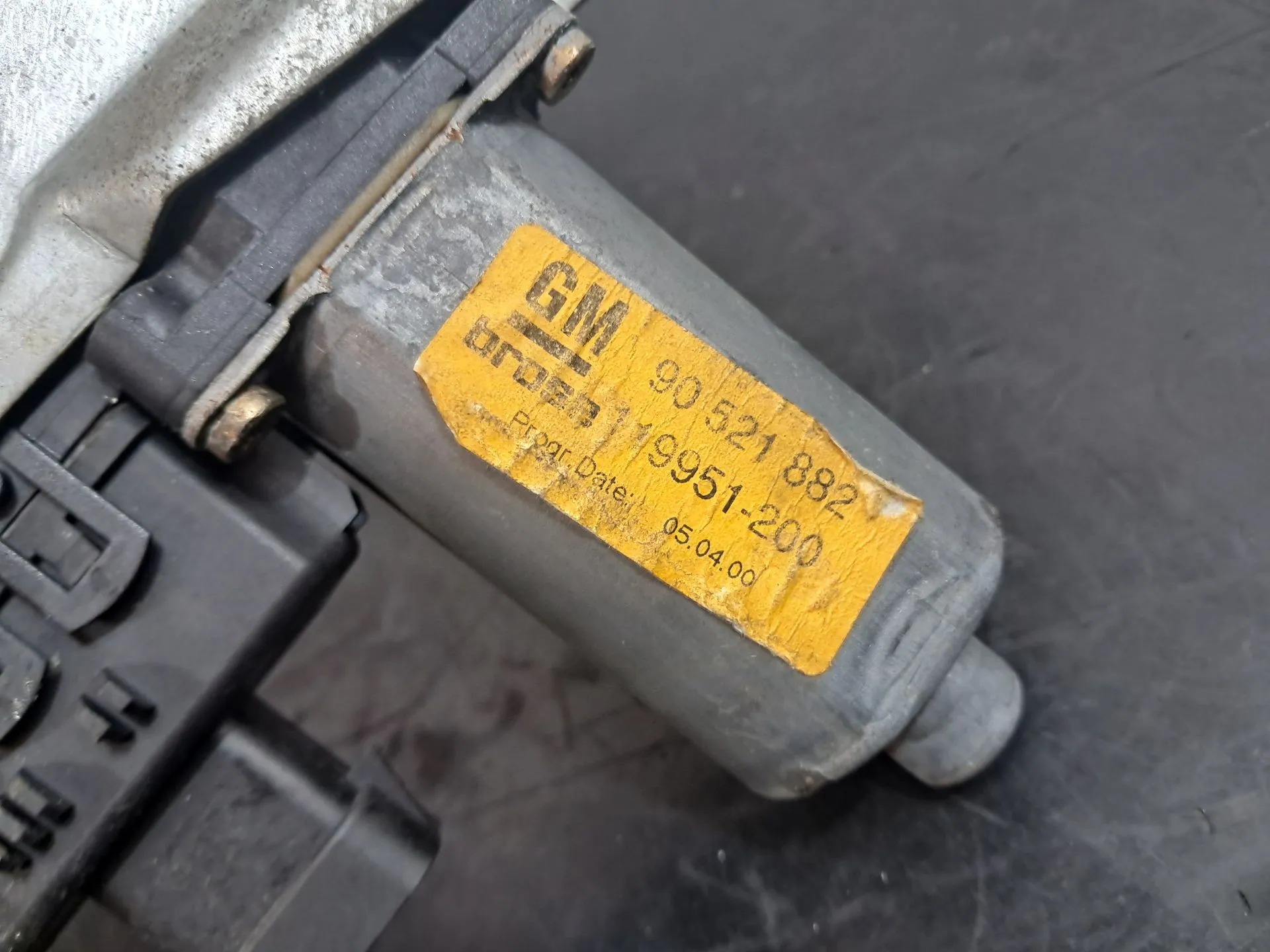 Elevalunas delantero derecho OPEL Astra G Caravan (F35_) Imagem-3