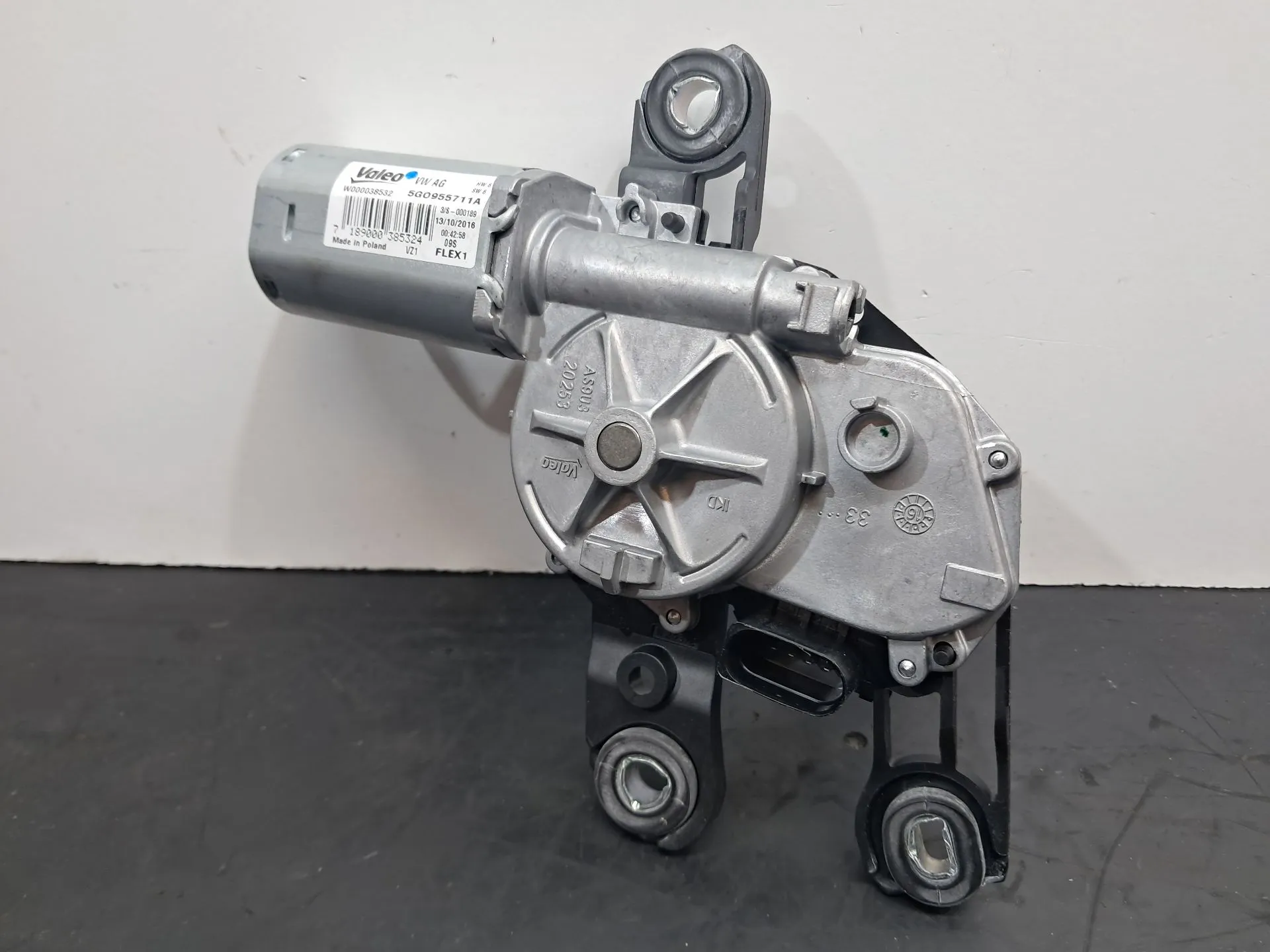 Rear Wiper Motor VOLKSWAGEN Tiguan (AD1, AX1)