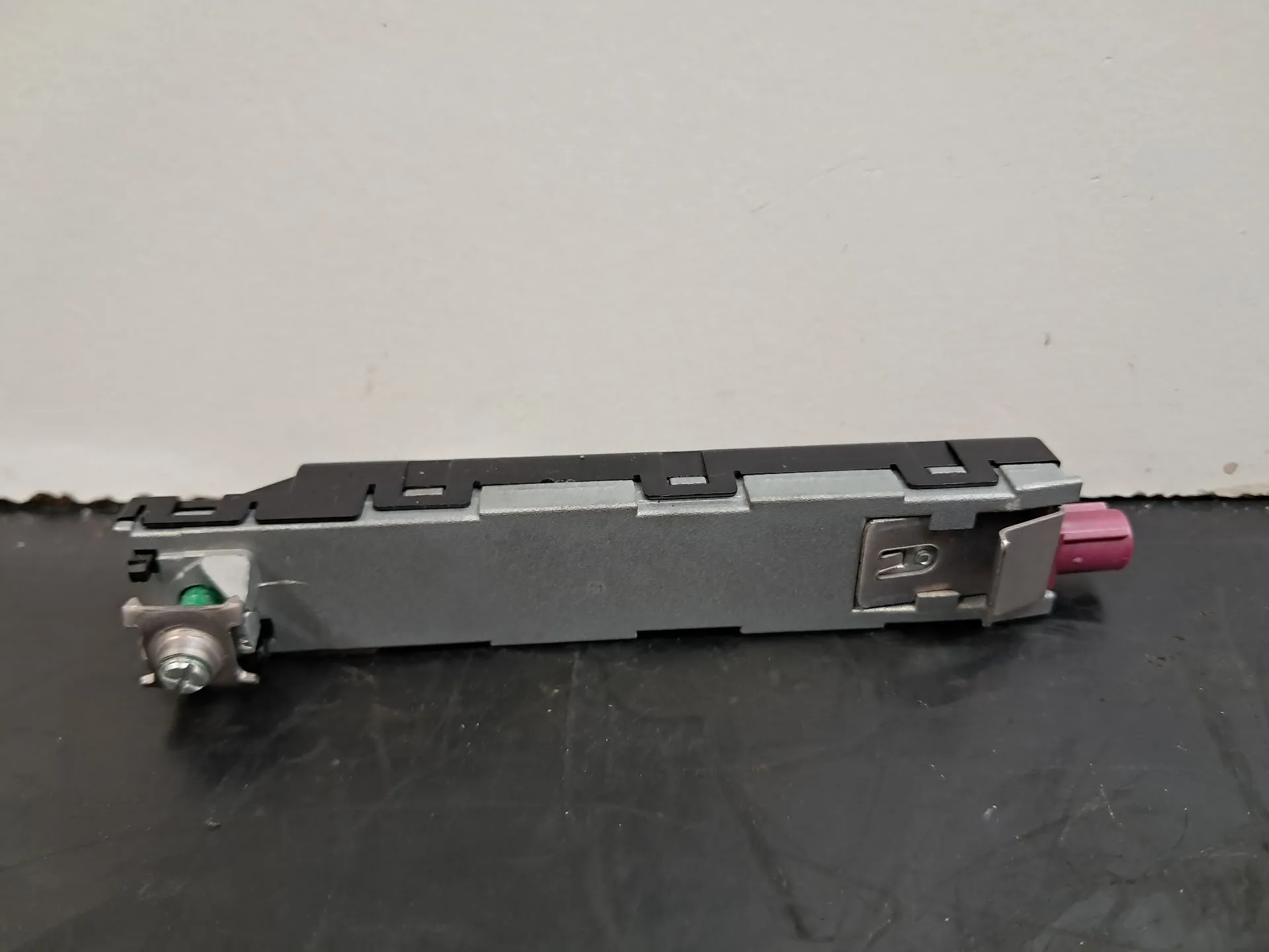Amplificatore Antenna VOLKSWAGEN Tiguan (AD1, AX1) Imagem-1