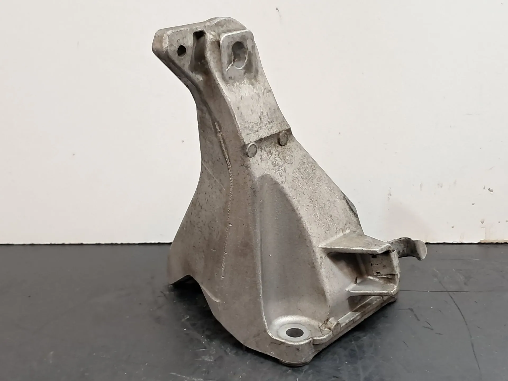 Generic support BMW 1 (E87)