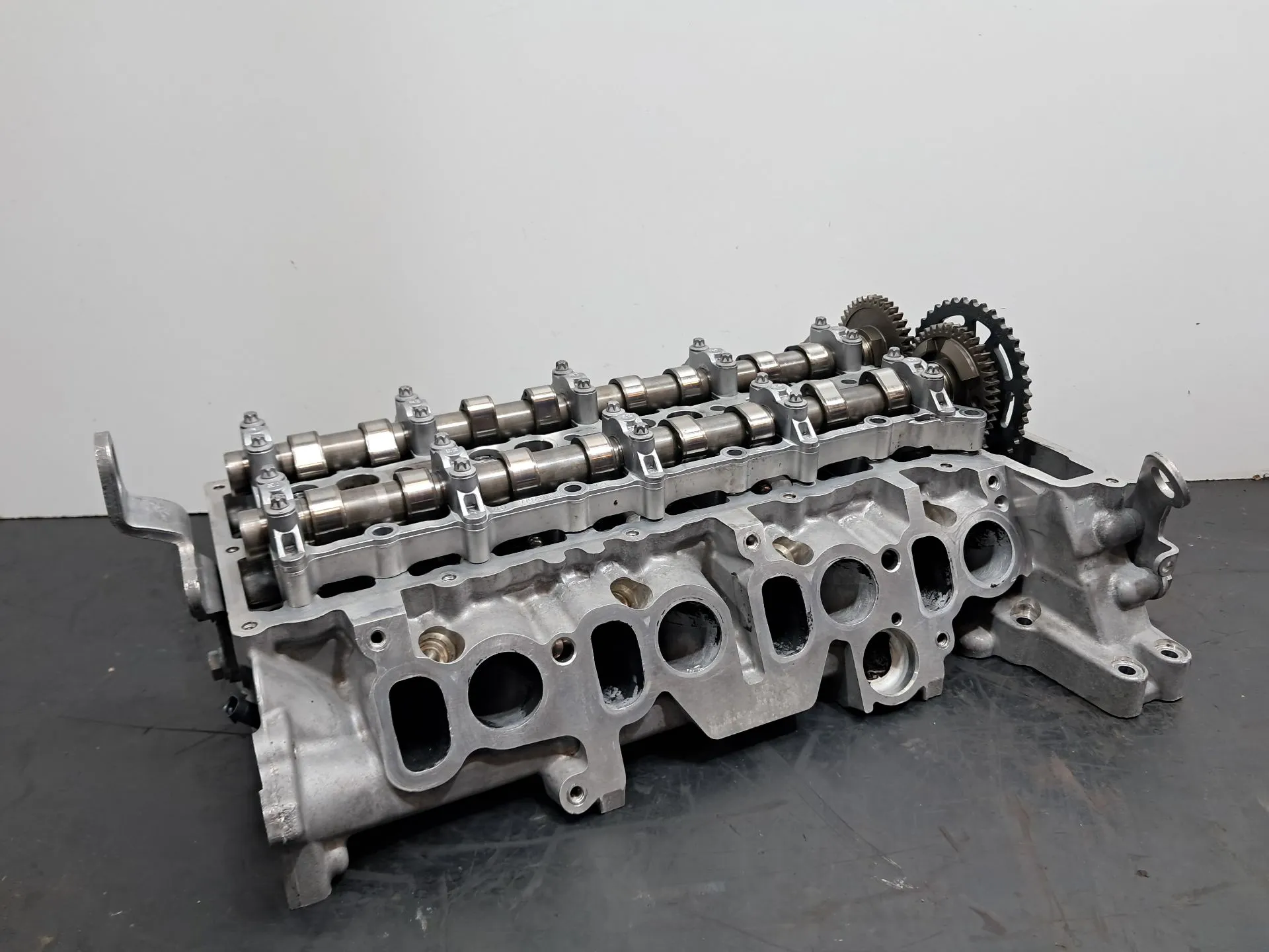 Cylinder head BMW 1 (E87)
