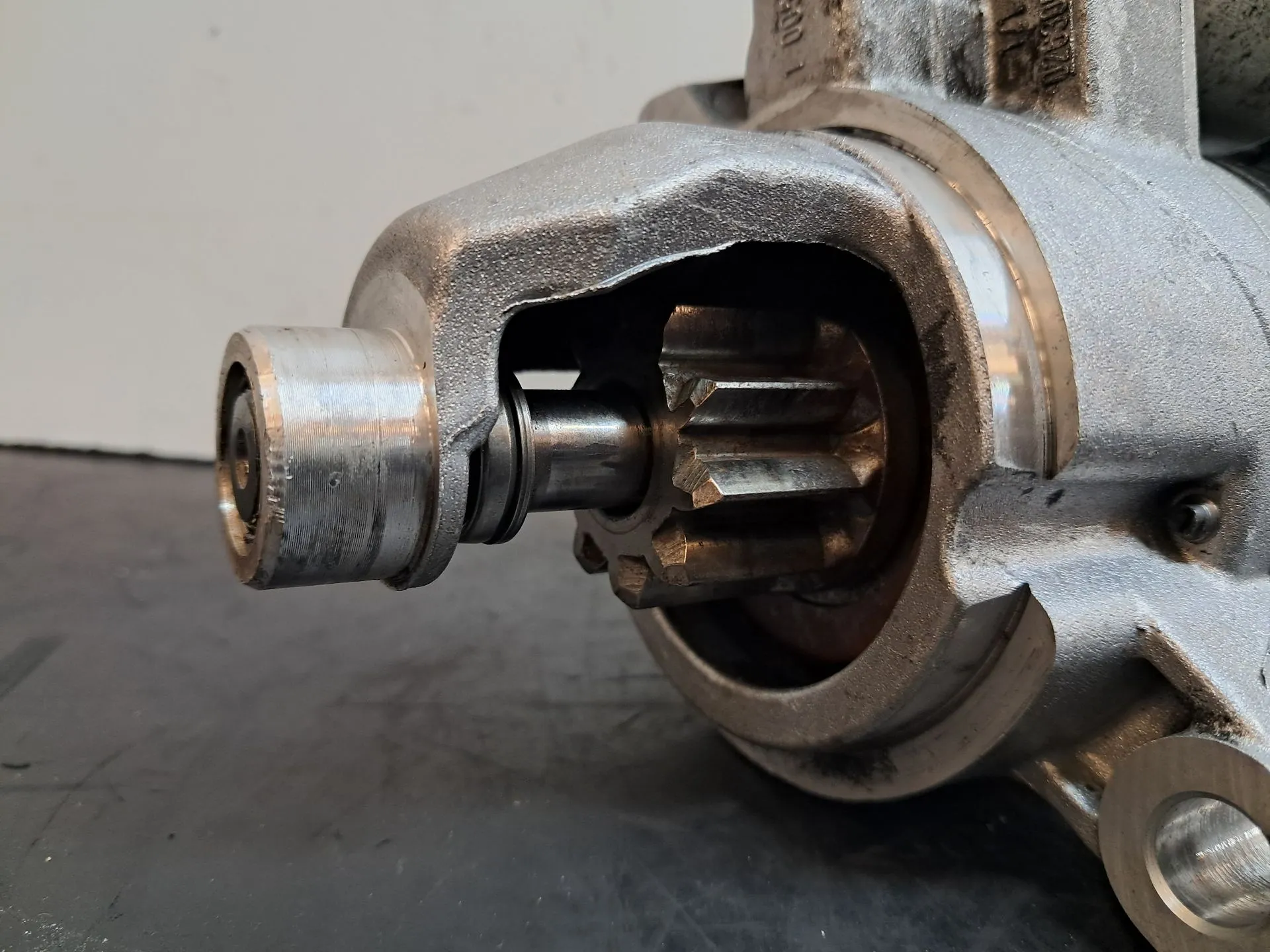 Starter Motor AUDI A4 (8K2, B8) Imagem-1