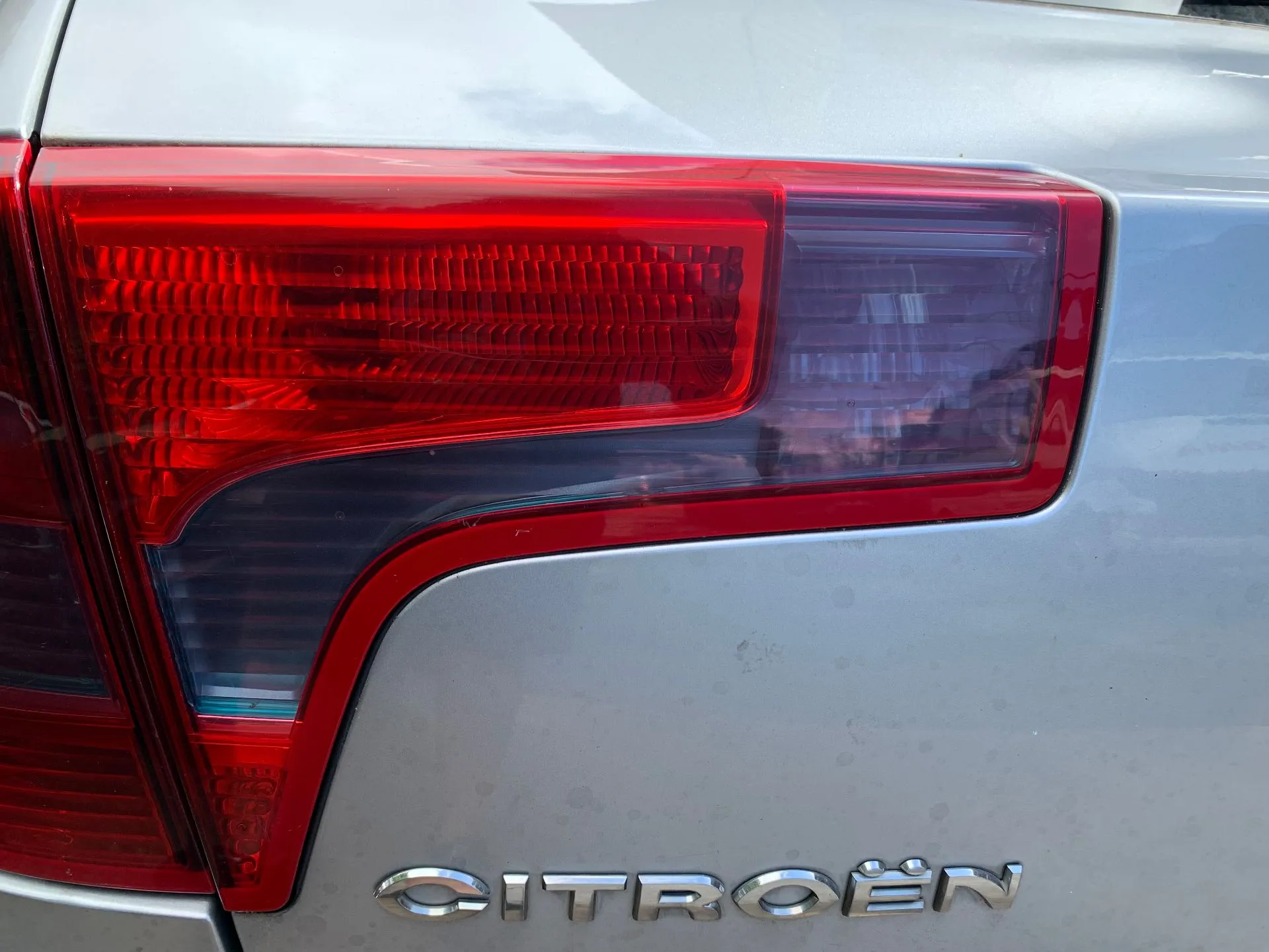 Farolim da mala esquerdo CITROËN C5 II (RC_)