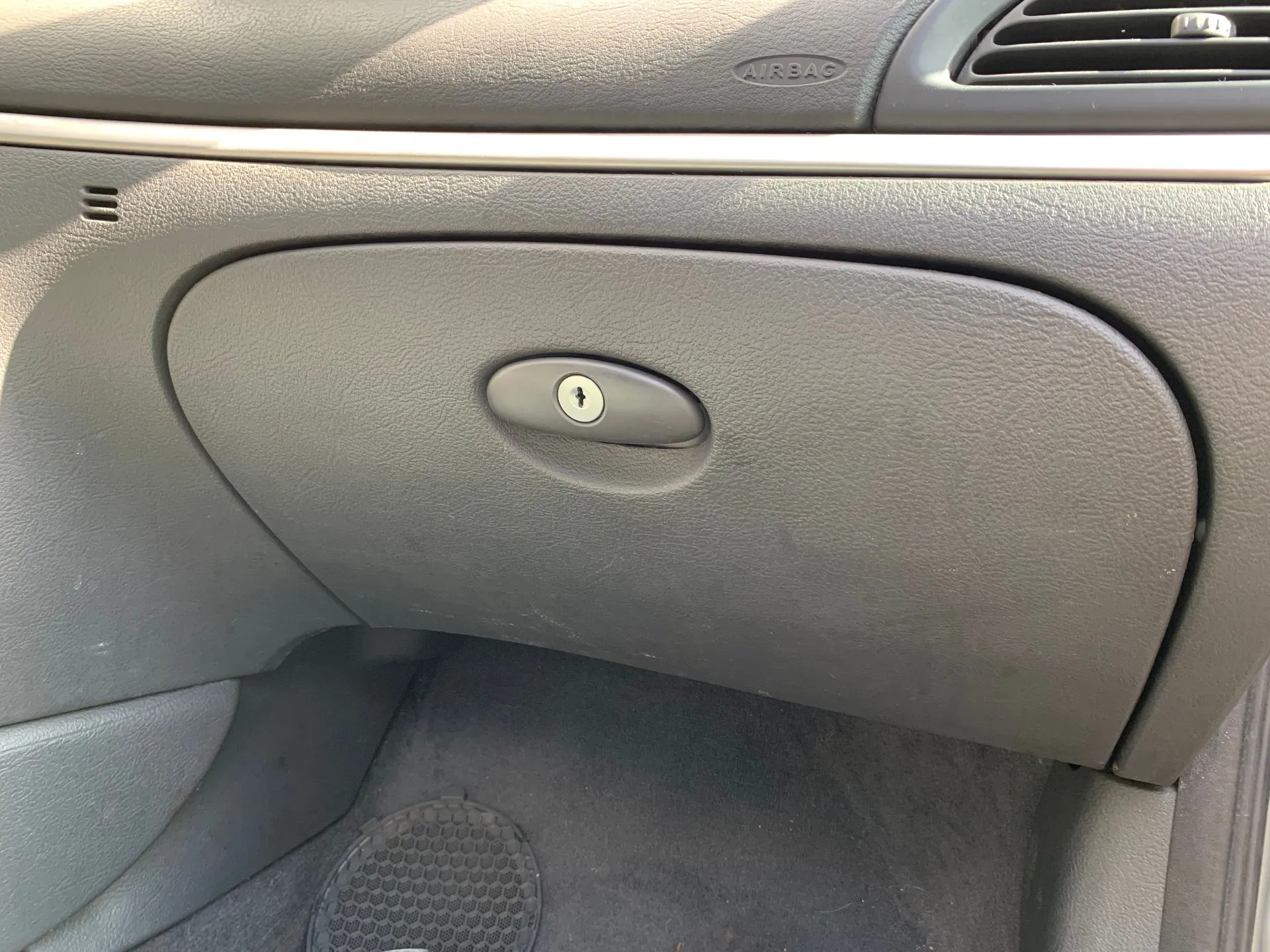 Porta luvas CITROËN C5 II (RC_)