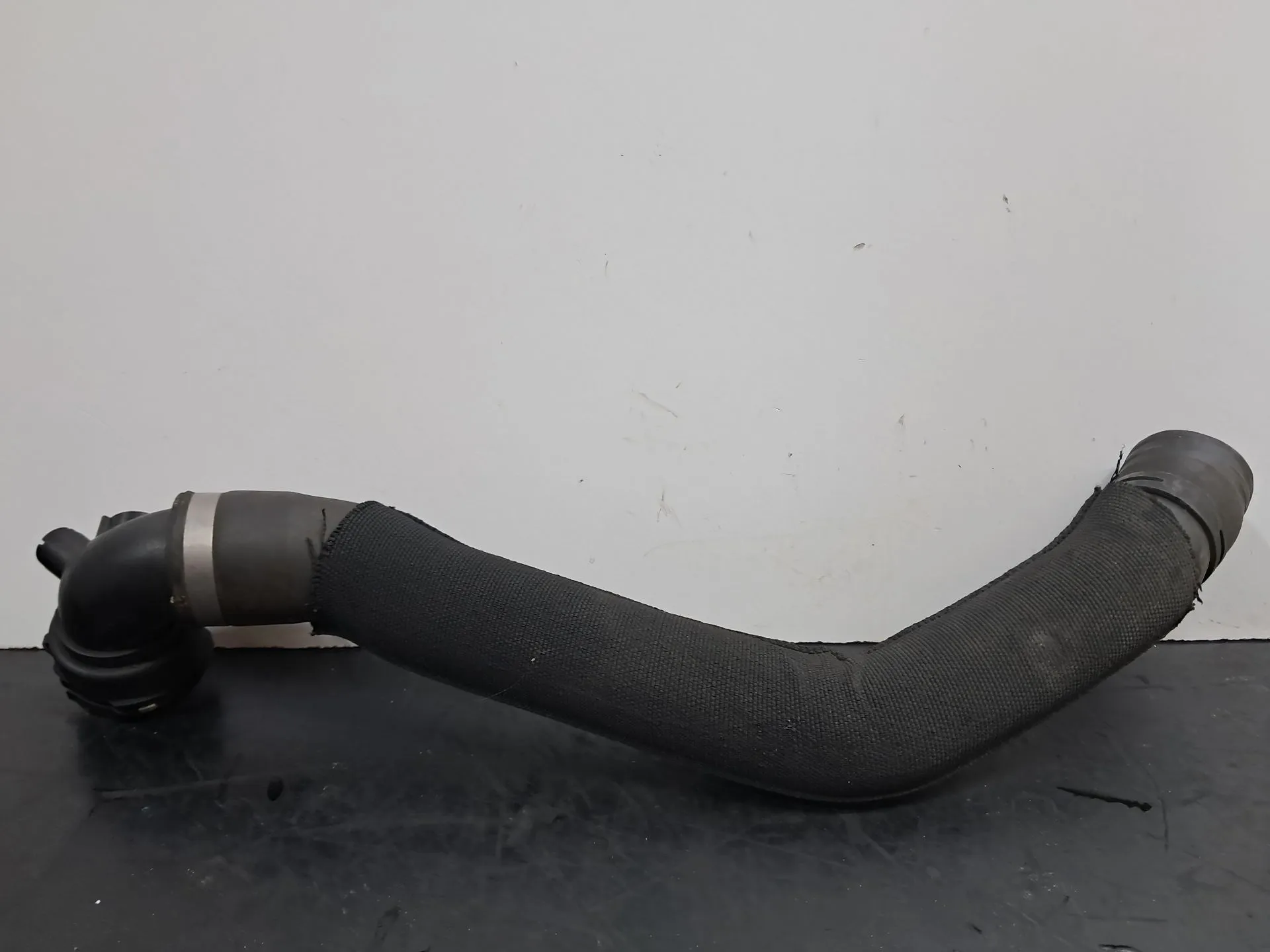 Tuyau/ Durite d'eau AUDI A4 (8K2, B8)