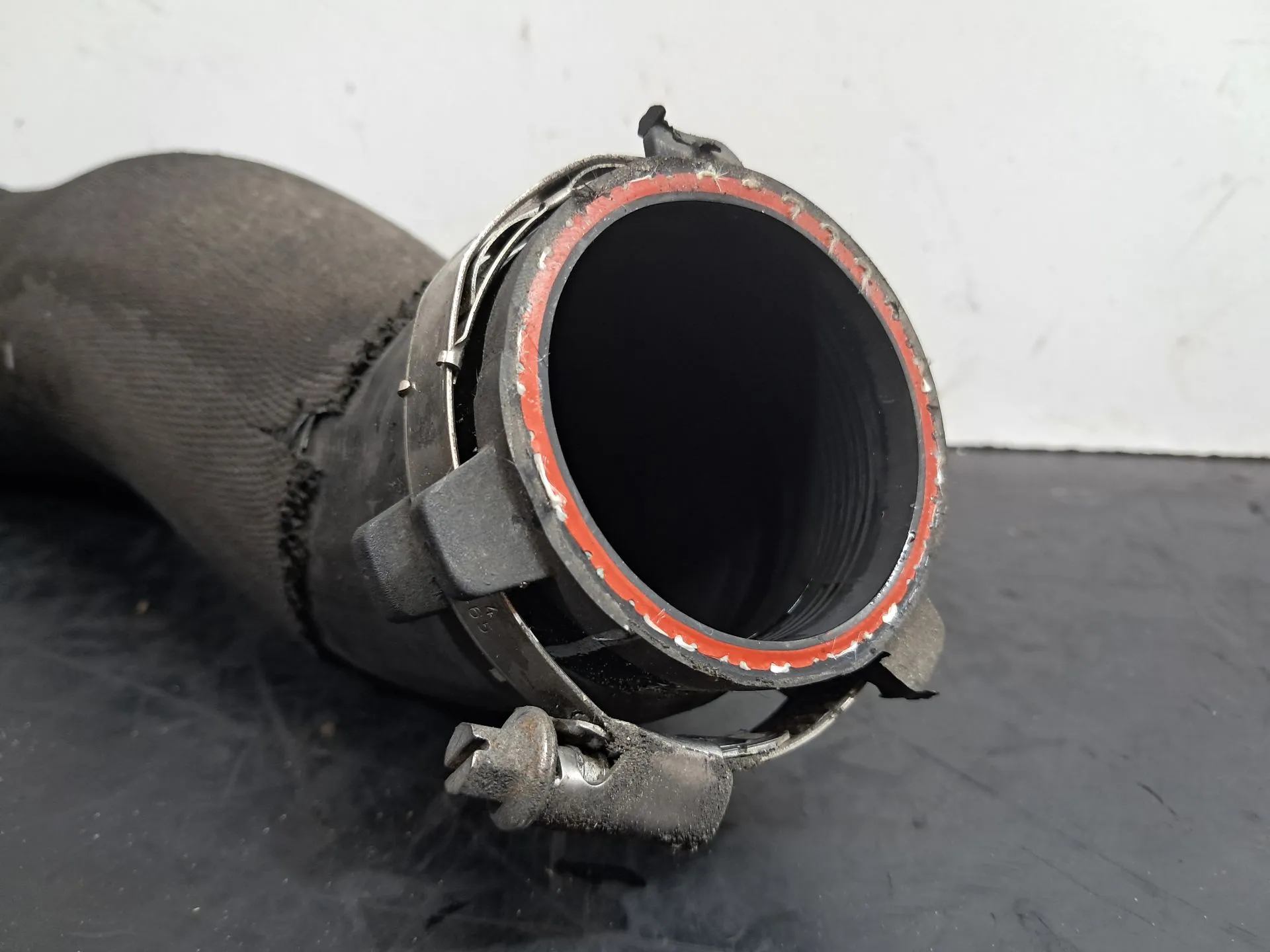 Tubo intercooler AUDI A4 (8K2, B8) Imagem-2