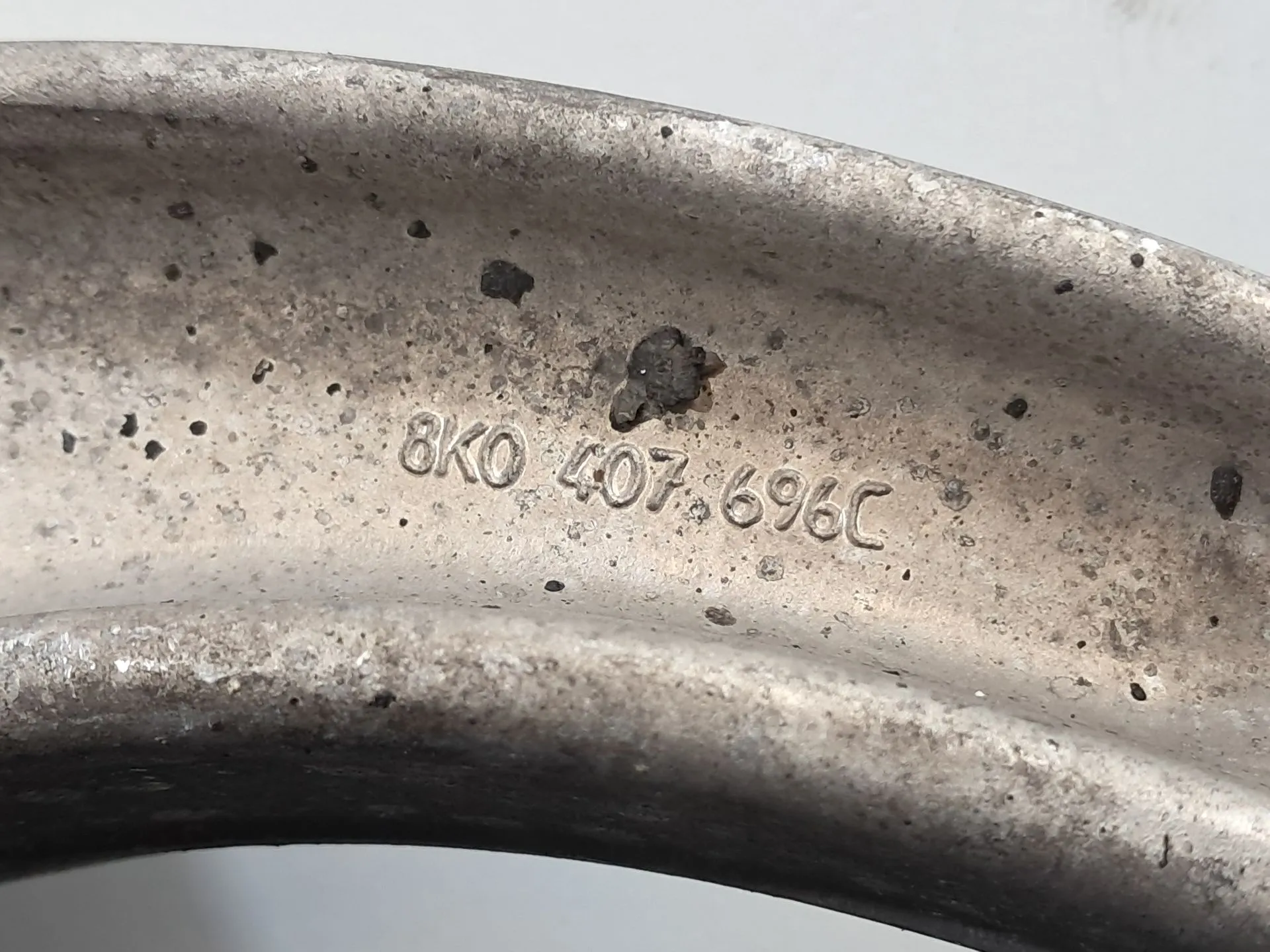 Right front suspension arm AUDI A4 (8K2, B8) Imagem-1