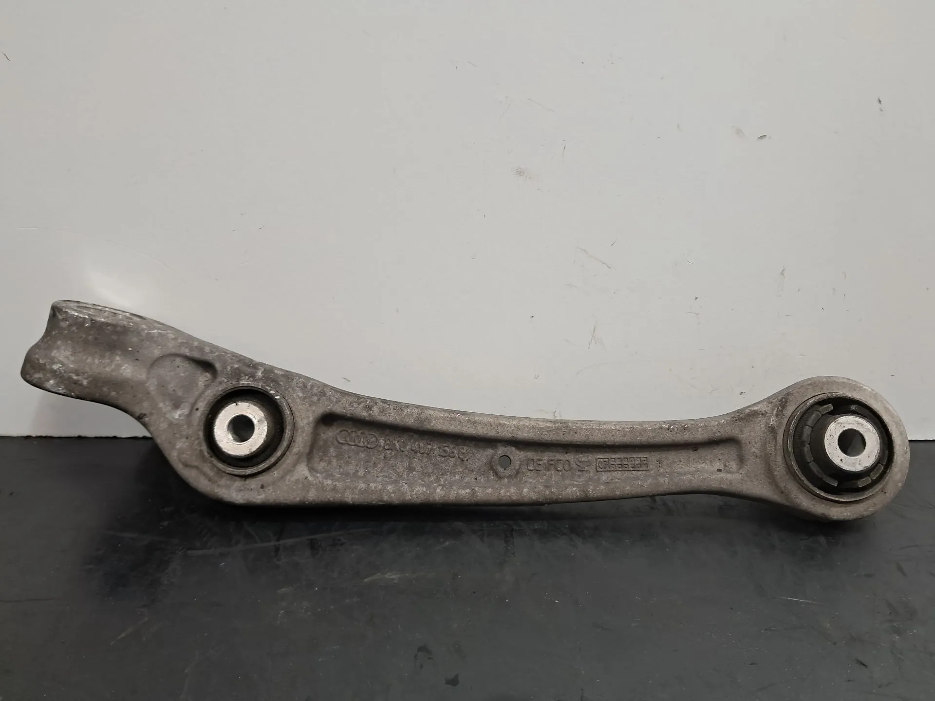 Right front suspension arm AUDI A4 (8K2, B8)