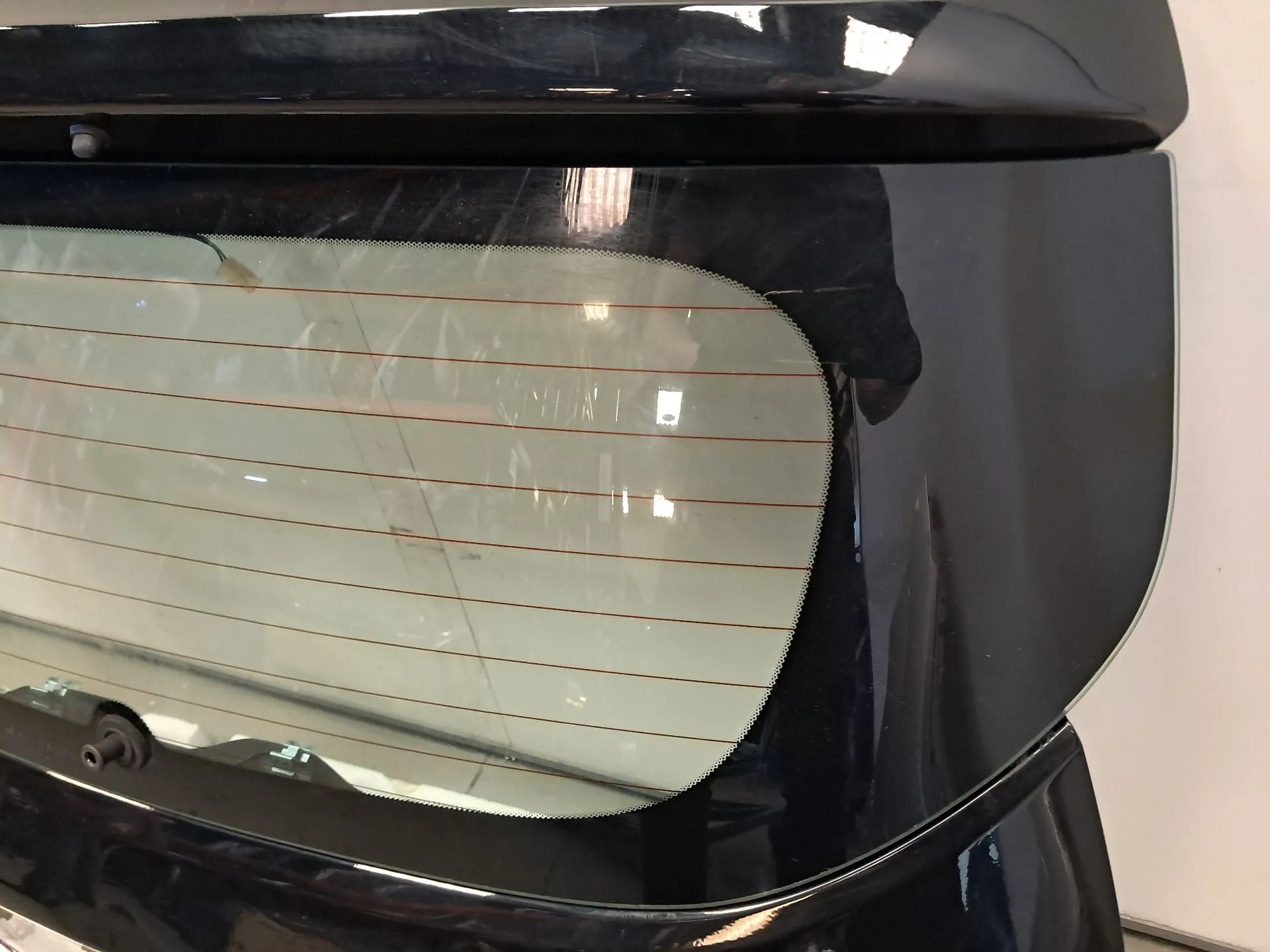 Tailgate / Trunk lid DACIA Spring Imagem-4
