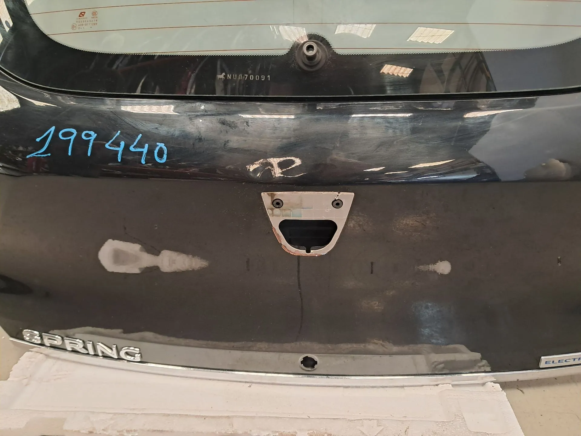 Tailgate / Trunk lid DACIA Spring Imagem-8