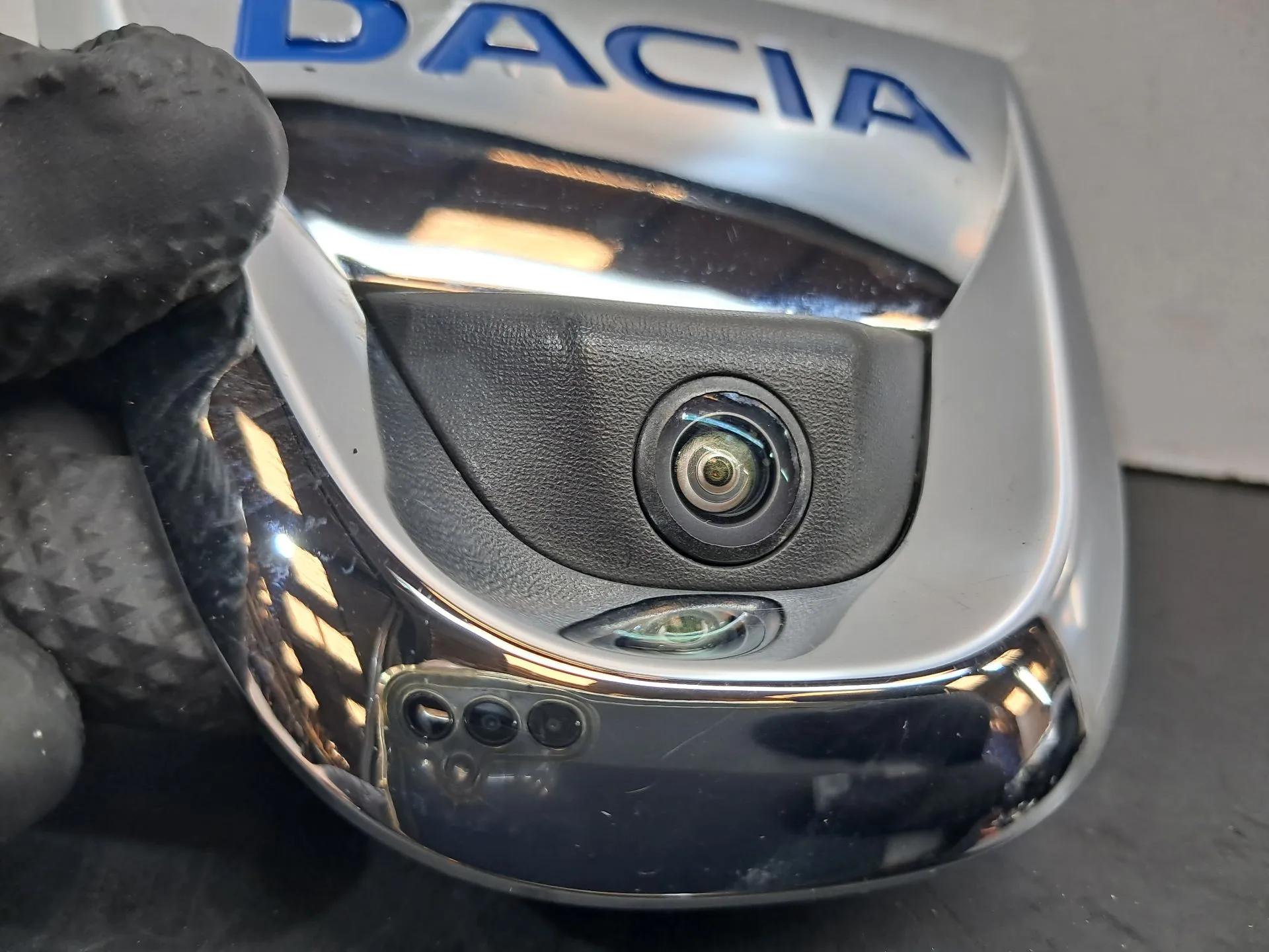 Rear camera DACIA Spring Imagem-1