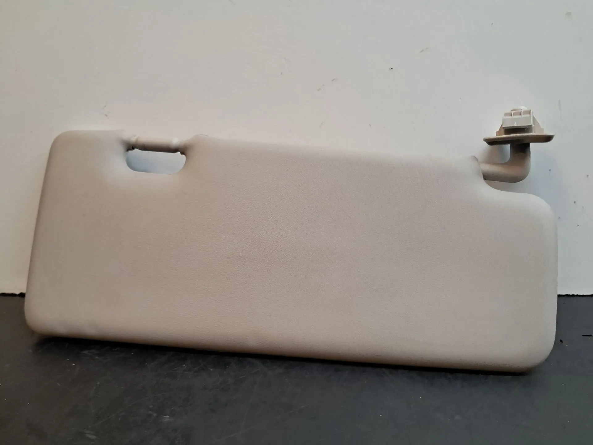 Left Sun Visor DACIA Spring Imagem-1