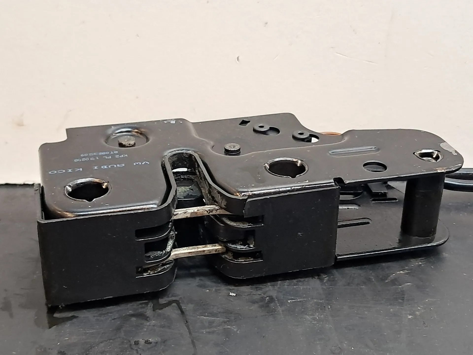 Hood Lock /Latch AUDI A4 (8K2, B8) Imagem-7