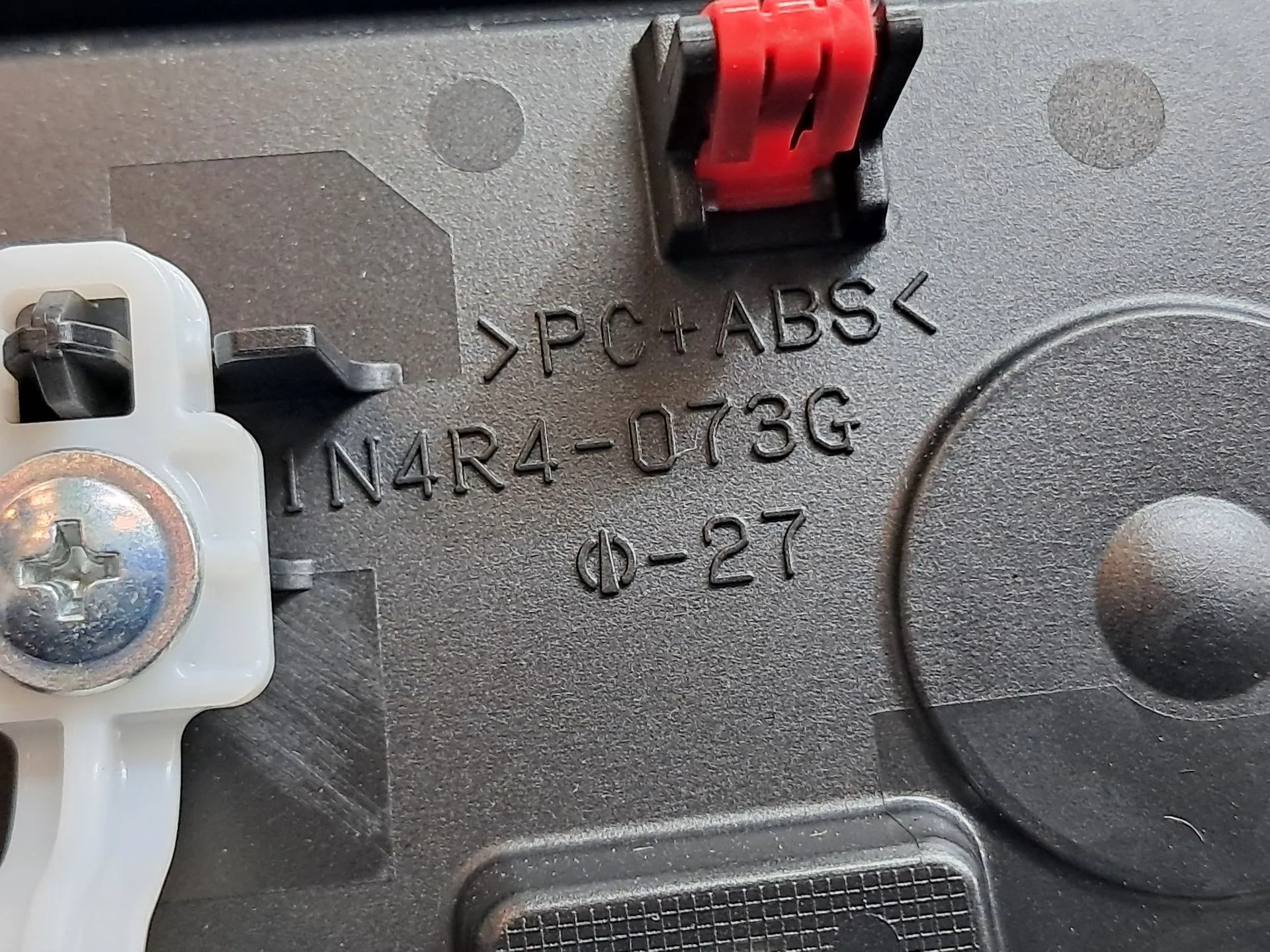 Friso da porta trás direito LEXUS NX II (_A2_, _H2_) Imagem-6