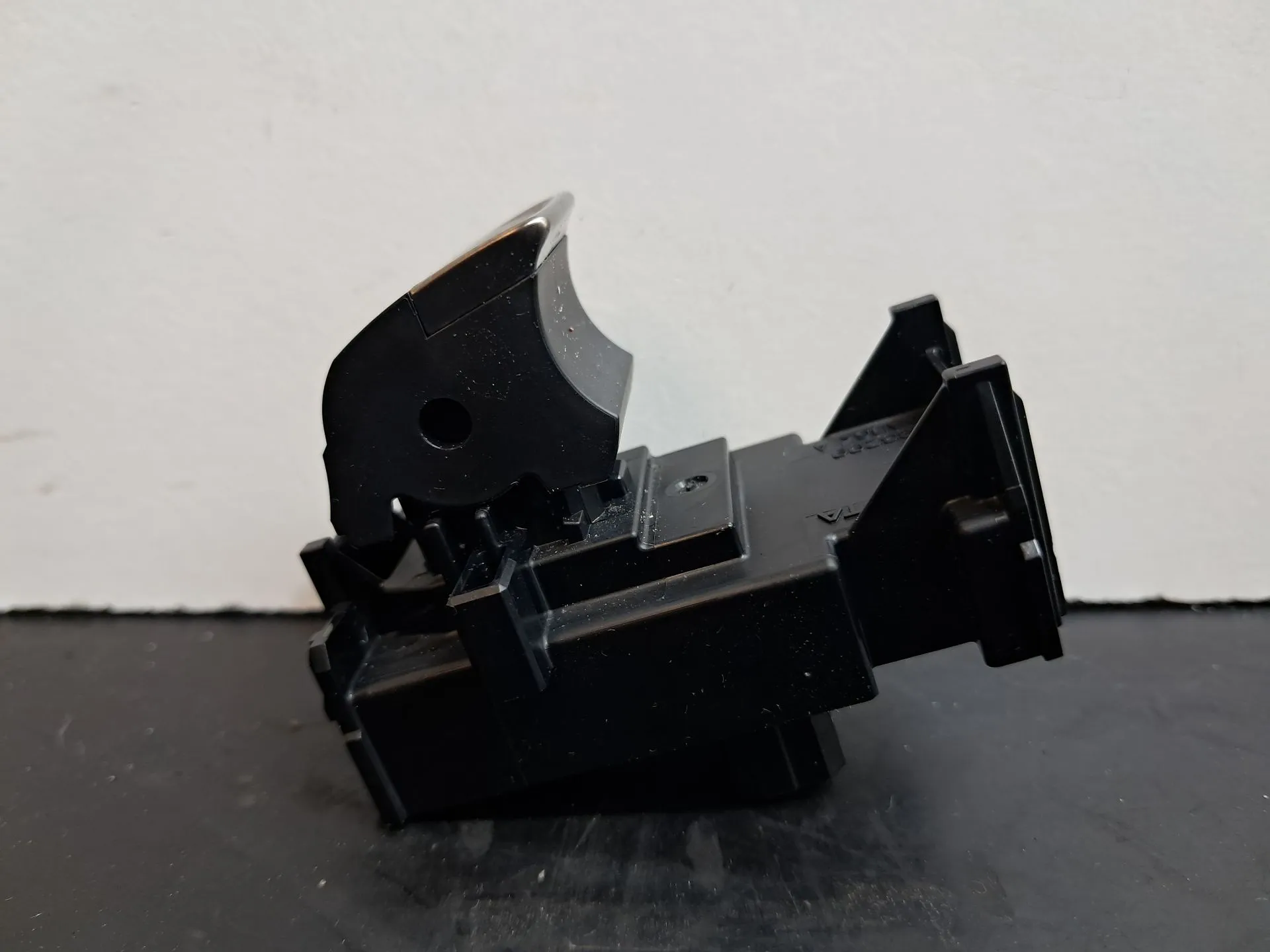 Mando / interruptor elevalunas trasero derecho LEXUS NX II (_A2_, _H2_) Imagem-1