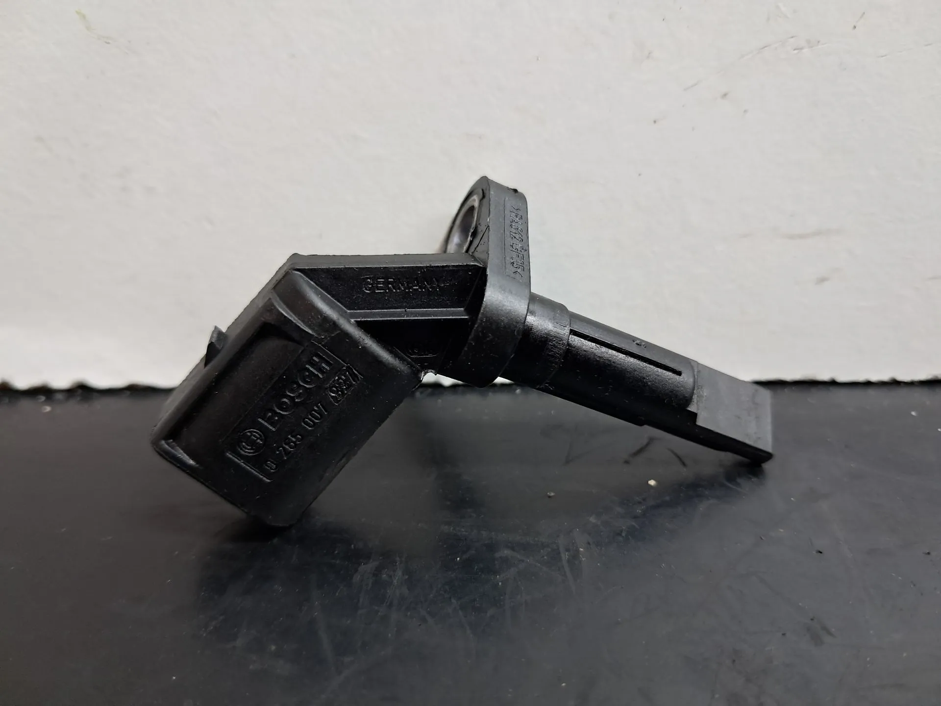 Right front ABS sensor AUDI A4 (8K2, B8)