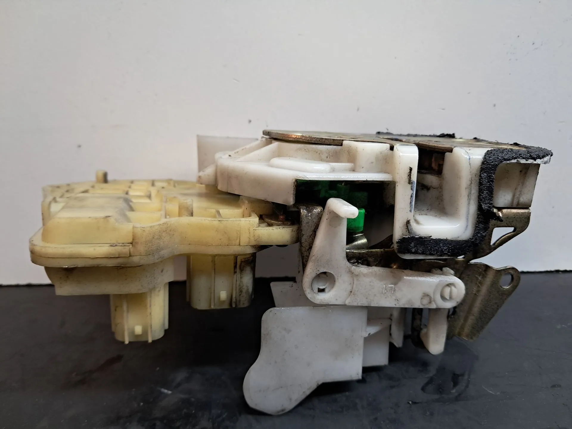 Serratura / chiusura posteriore Sinistra HONDA Jazz II (GD_, GE3_, GE2_) Imagem-4