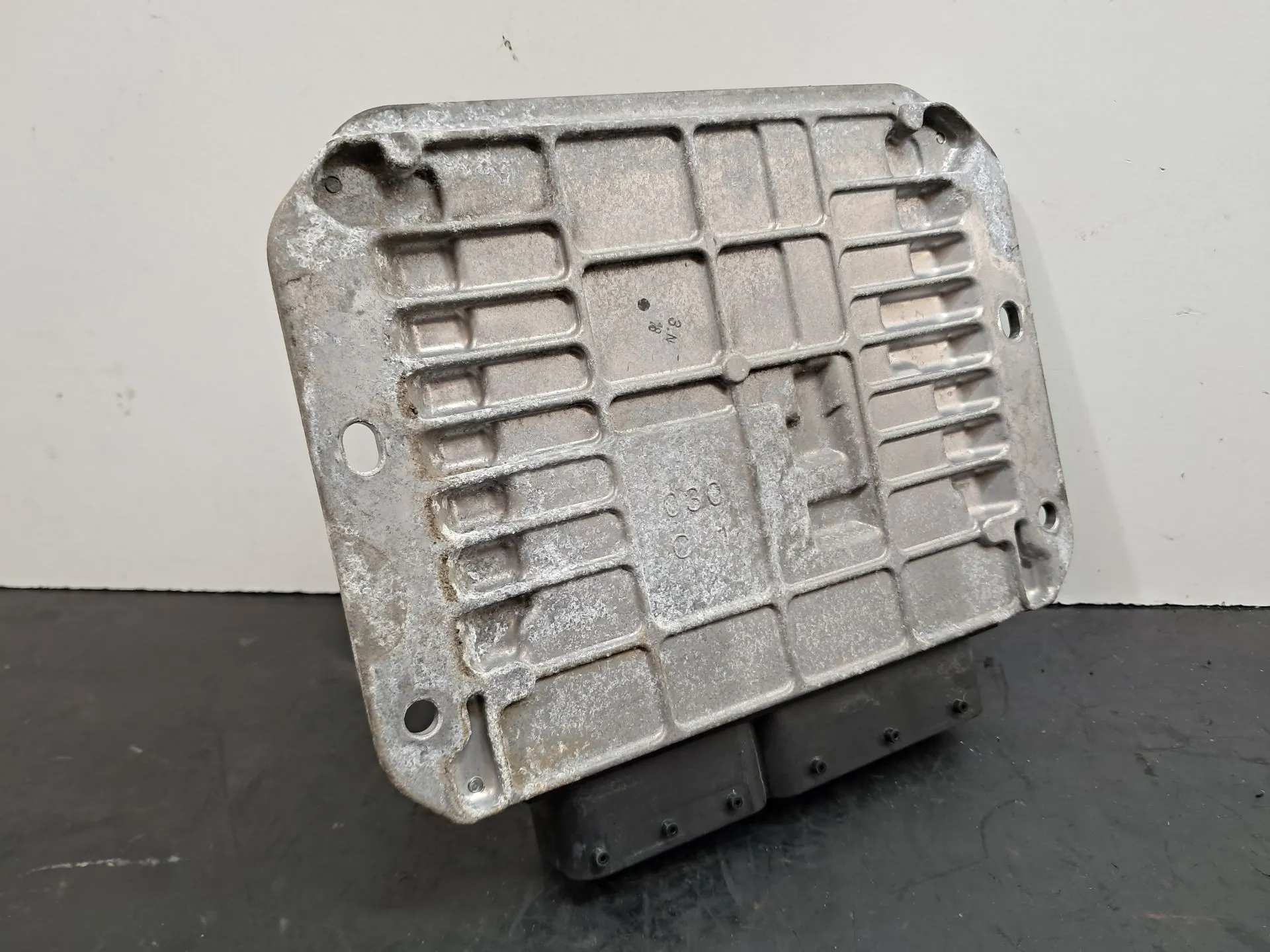 Centralina motore / ECU MITSUBISHI Outlander II (CW_W) Imagem-2