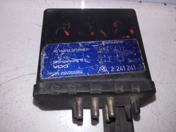 Generic Unit Module BMW 5 (E34)