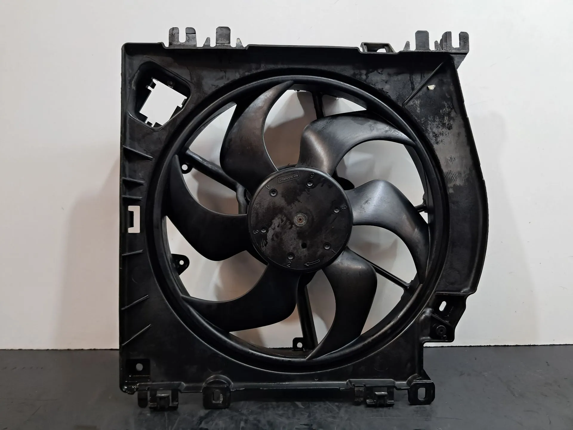 Termoventilador RENAULT Clio III (BR0/1, CR0/1)