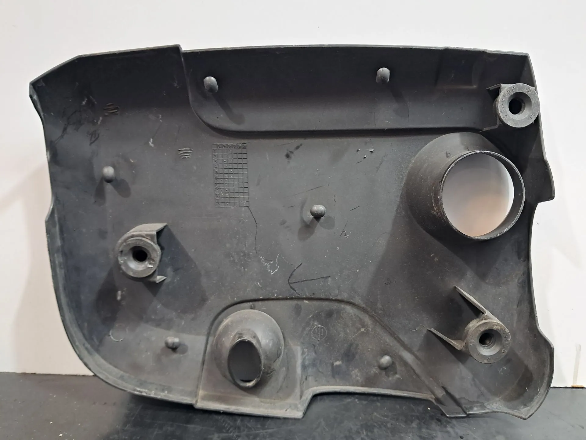Cobertura do motor / blindagem superior do motor RENAULT Clio III (BR0/1, CR0/1) Imagem-2