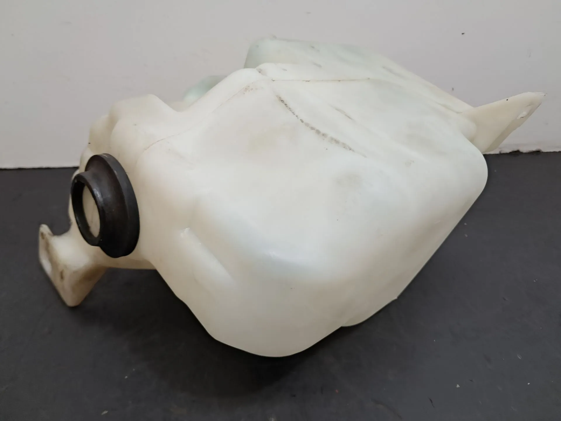 Vaschetta tergicristallo SEAT Toledo II (1M2) Imagem-3