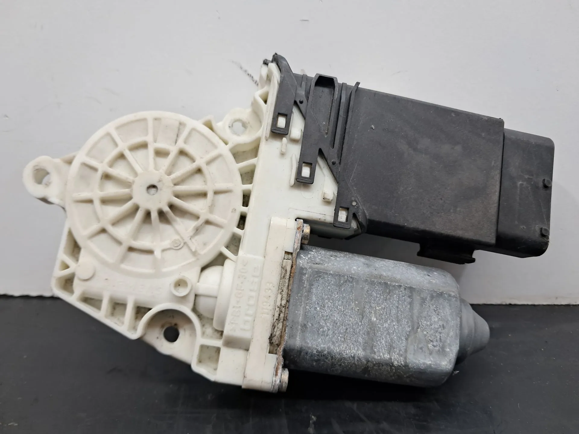 Motor Elevalunas Delantero Izquierdo SEAT Toledo II (1M2) Imagem-2
