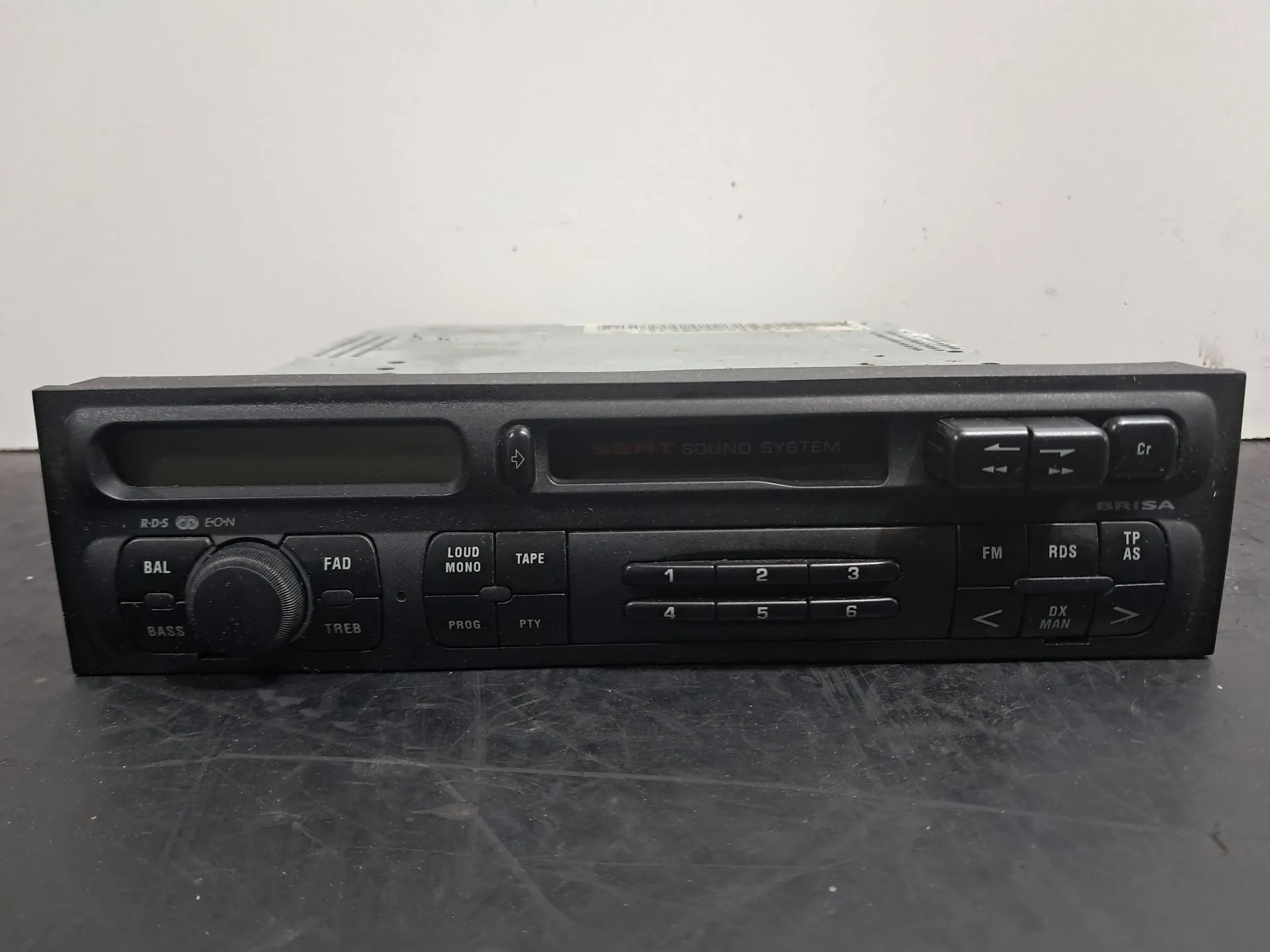 Rádio / auto-rádio SEAT Toledo II (1M2) Imagem-1